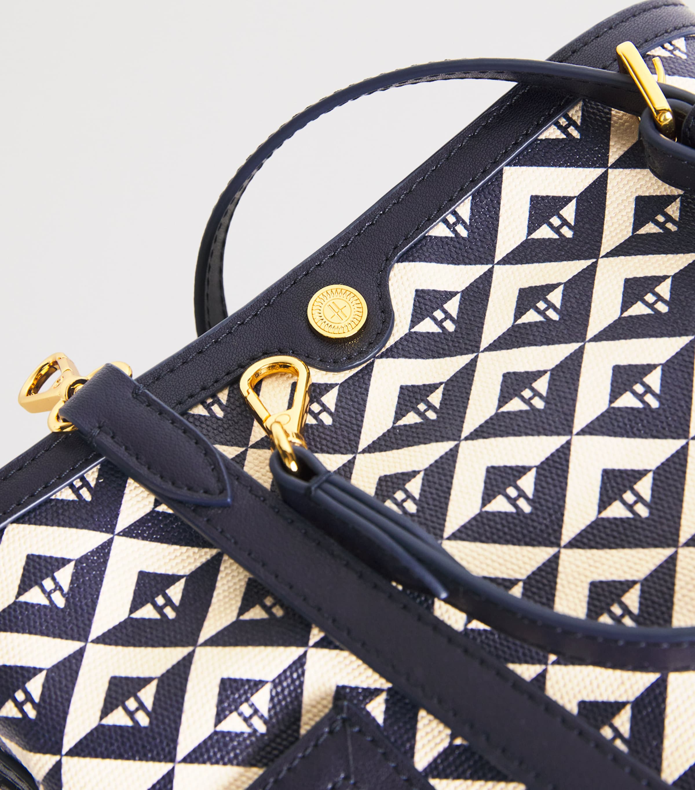 Coated Canvas Geometric Bucket Bag NAVY Image 6