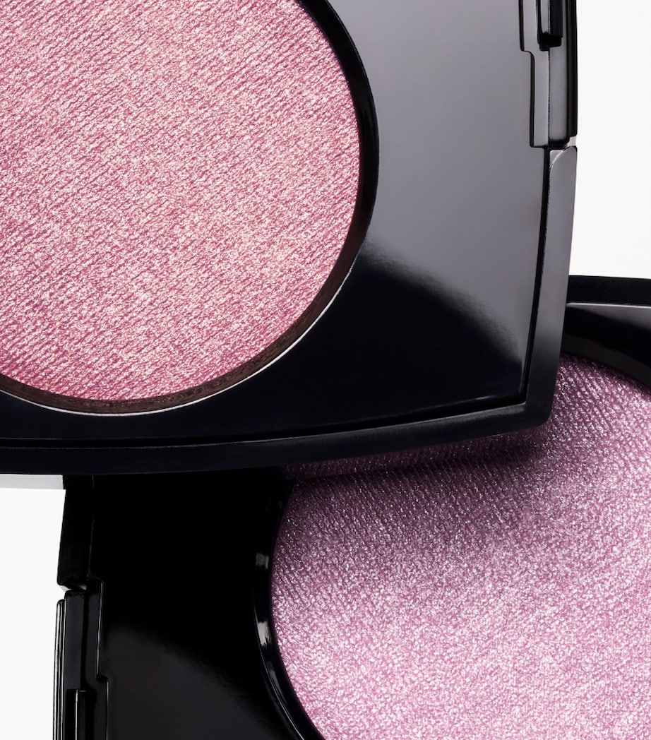 OMBRE ESSENTIELLE Multi-Use Longwearing Eyeshadow GRIS ROSE Image 5