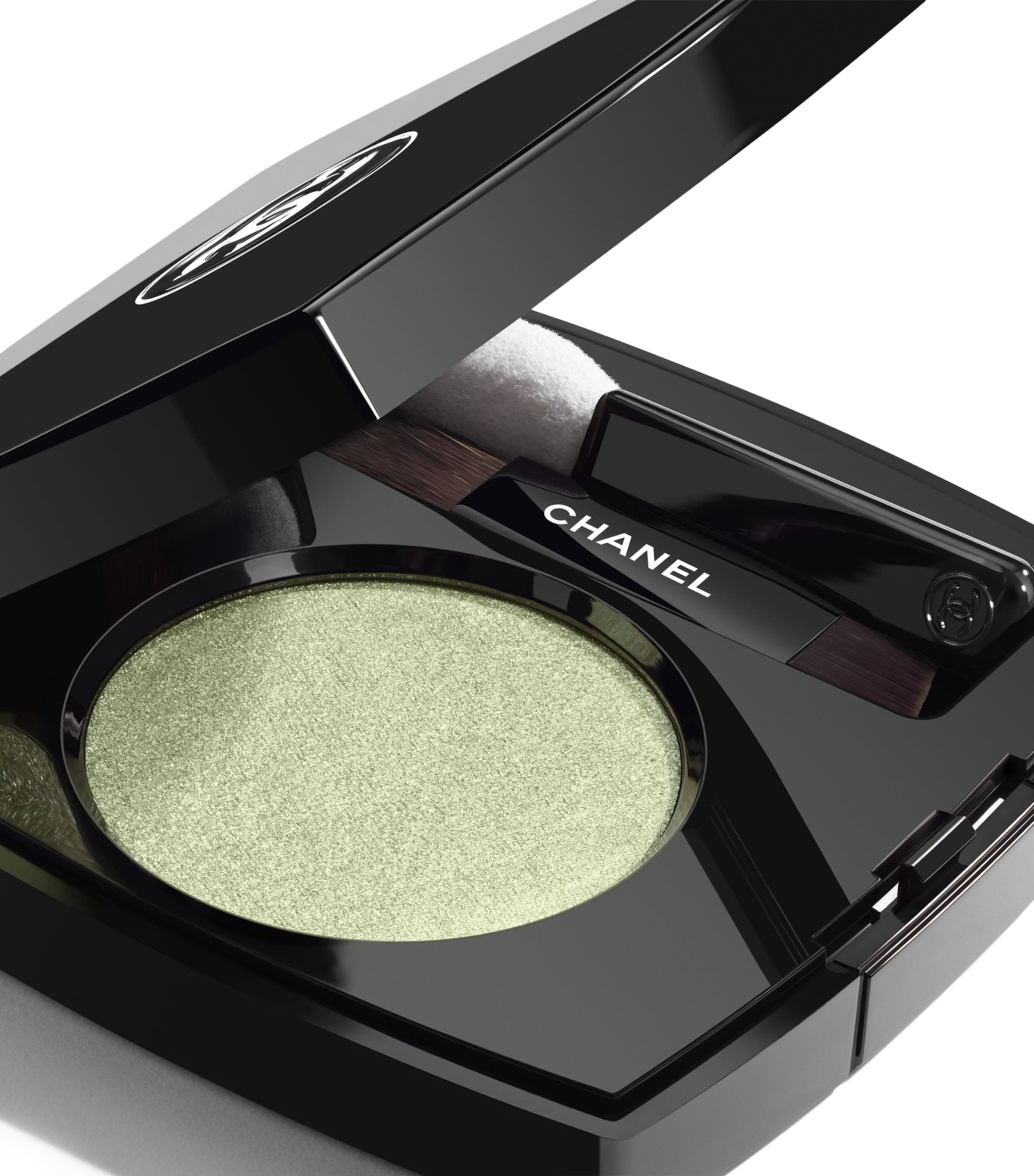 Ombre Essentielle Multi-Use Longwearing Eyeshadow 222 JADE FACETTE Image 2