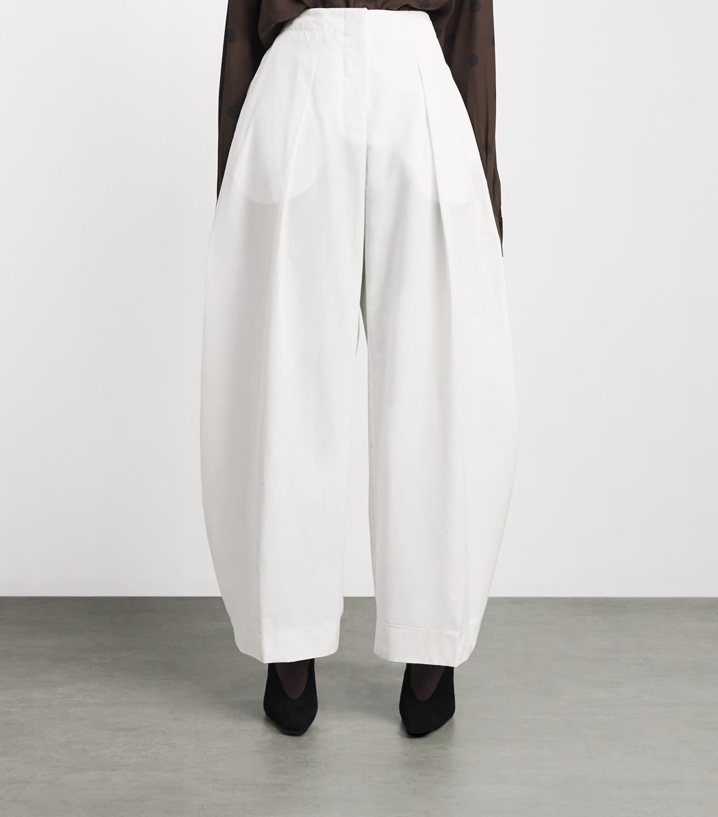 Jacquemus Womens Barrel Ovalo Trousers White Image 4