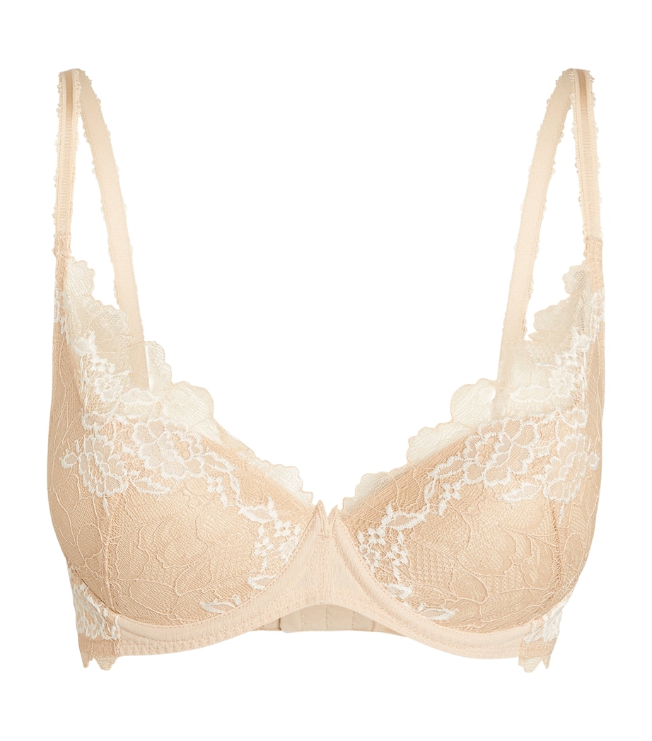 Lace Perfection Plunge Push-Up Bra CAFÉ CRÈME Image 1