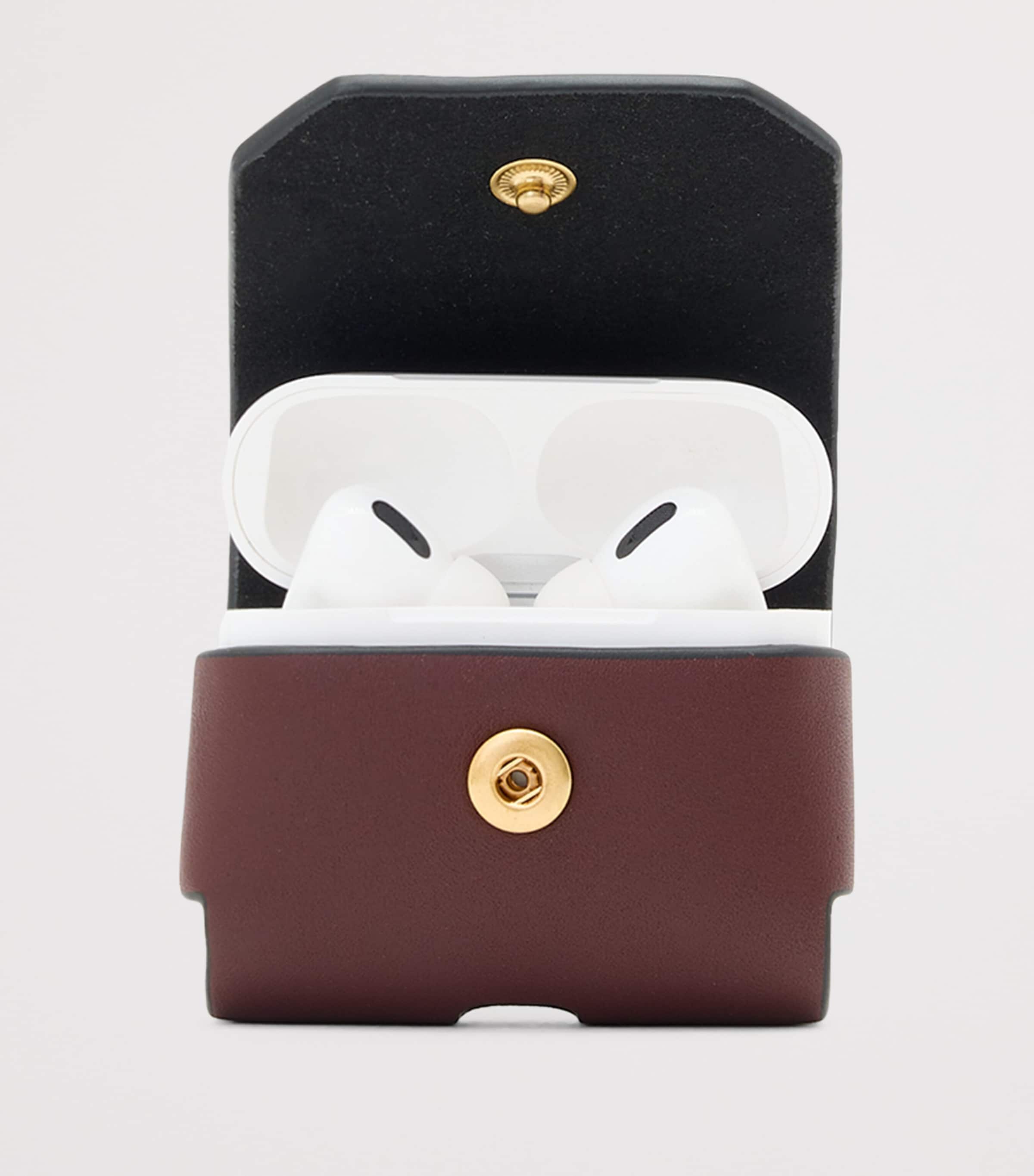 Leather AirPods Case DARK RED Image 2