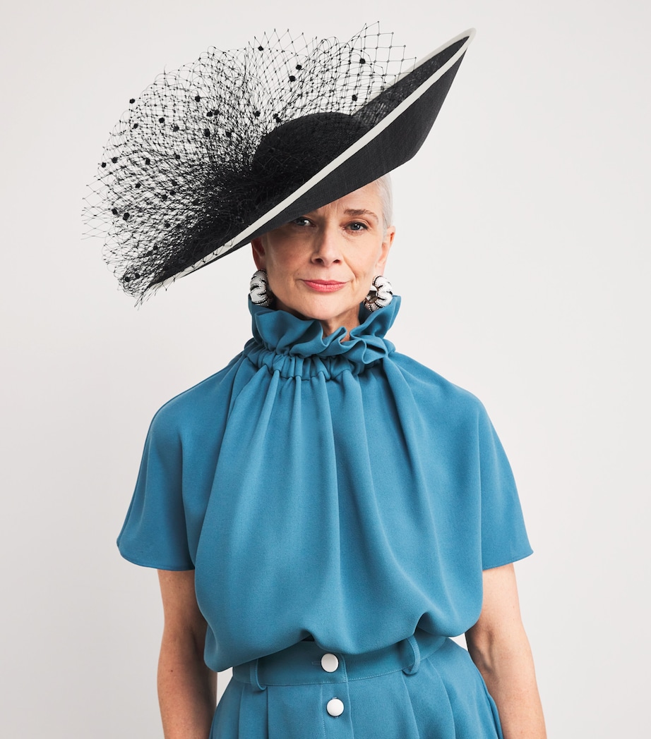 Net-Detail Hat Fascinator BLACK/WHITE Image 1