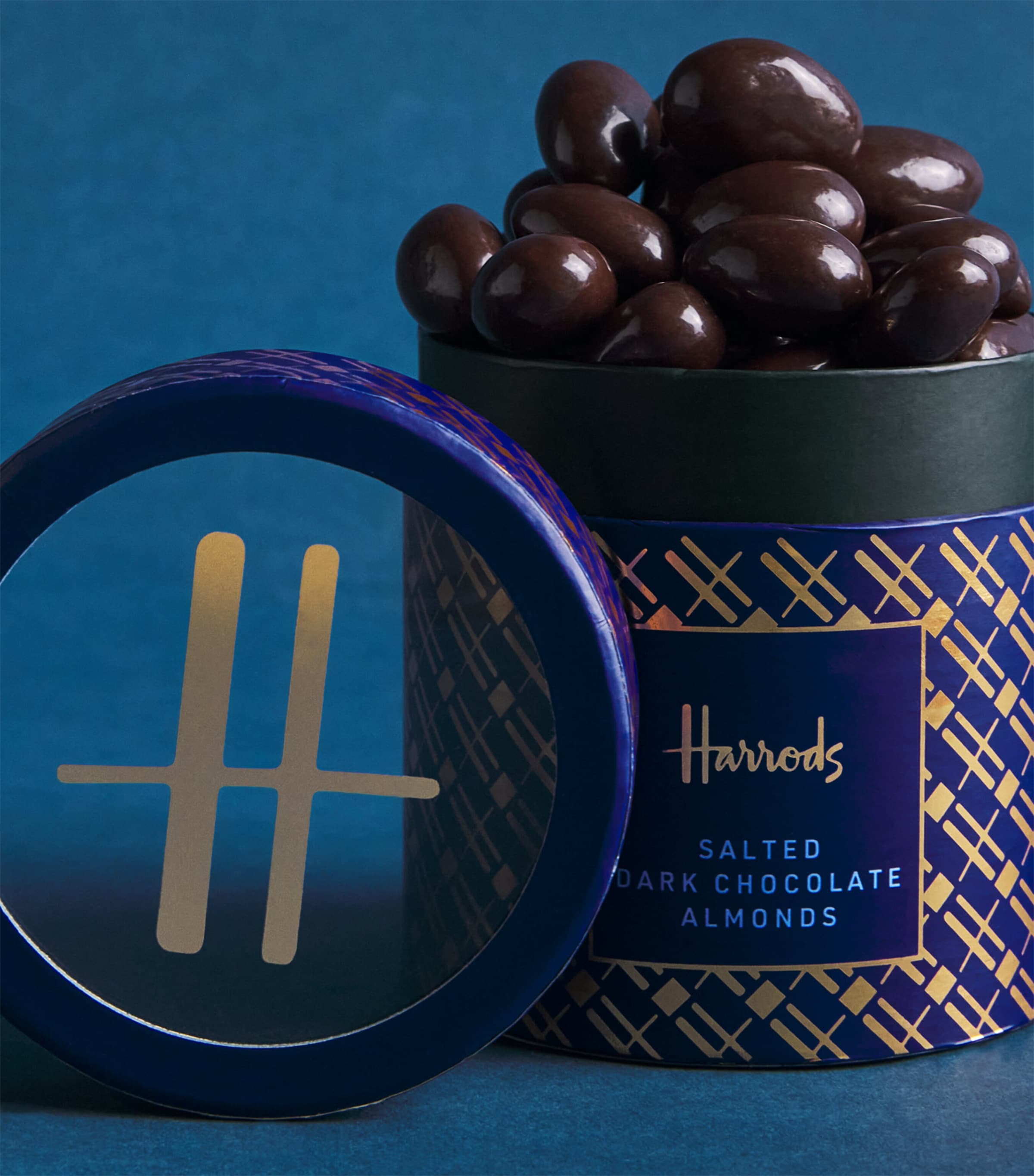 Harrods Salted Dark Chocolate Almonds (325g) Image 3