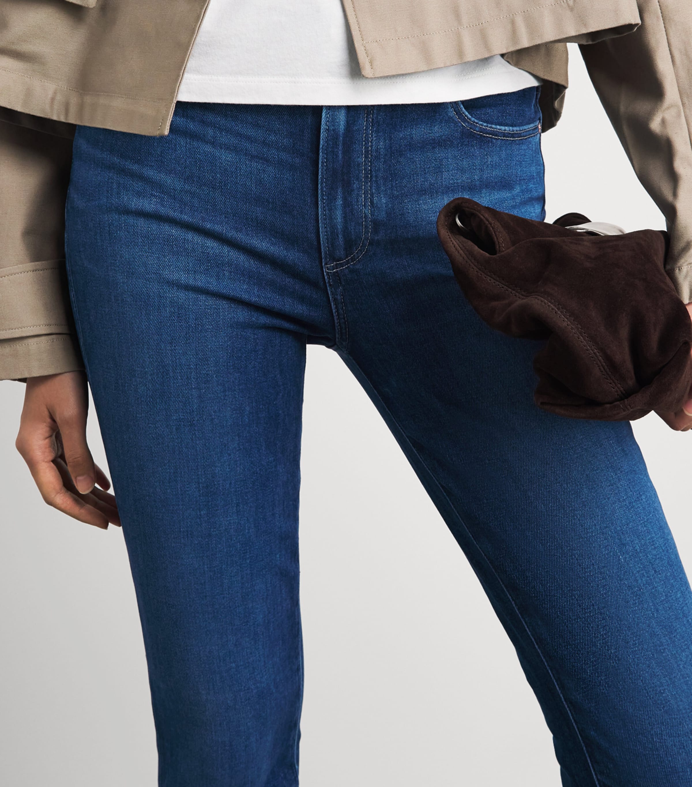 PAIGE Womens Hoxton Slim Jeans Kindred Image 3