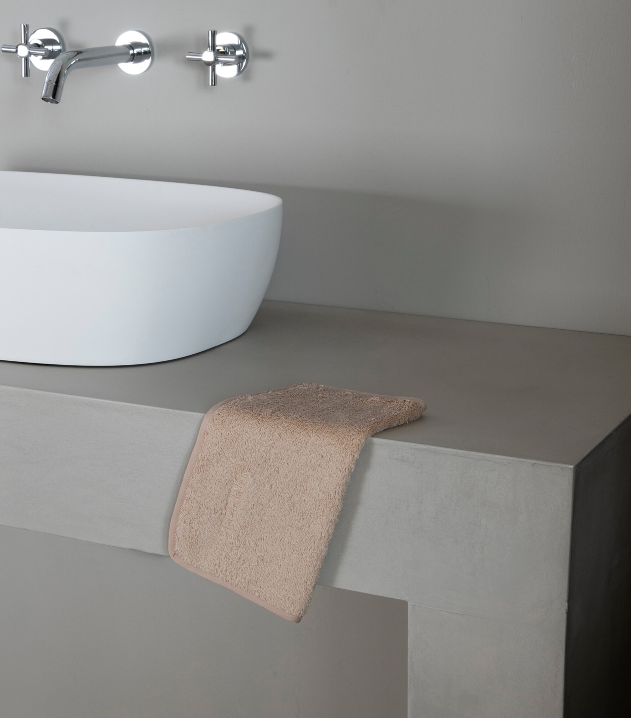 Frette Cotton Unito Wash Cloth (30cm x 30cm) Misty Blush Image 2