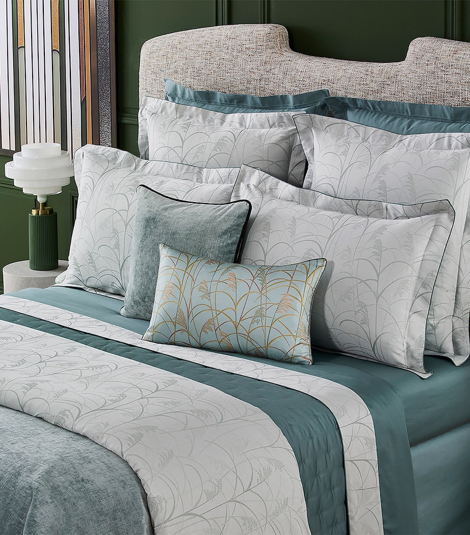 Graminée King Oxford Pillowcase (54cm x 94cm) MULTICOLOURED Image 2