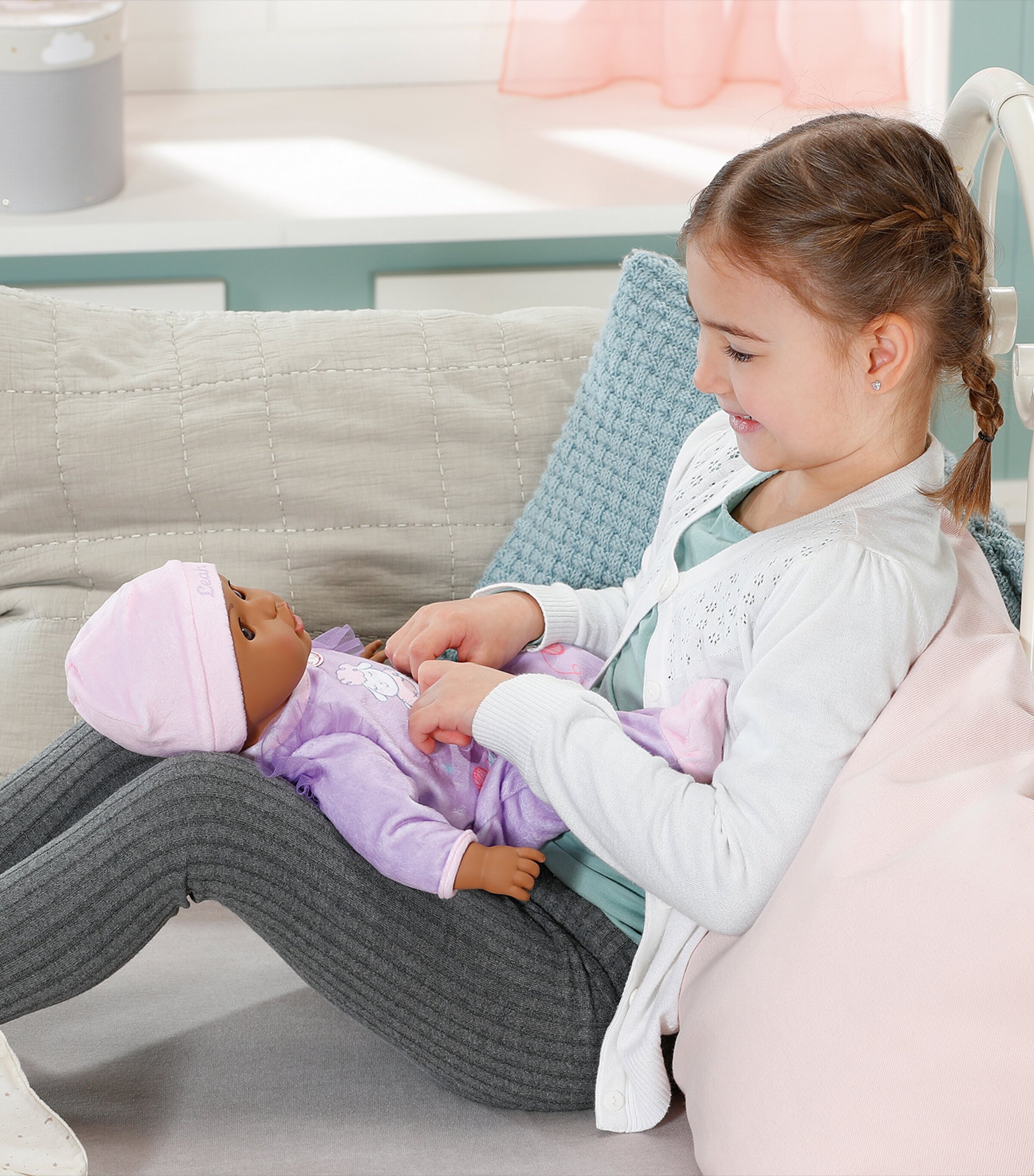 Baby Annabell Interactive Baby Leah Doll with Accessories (40cm) Image 4