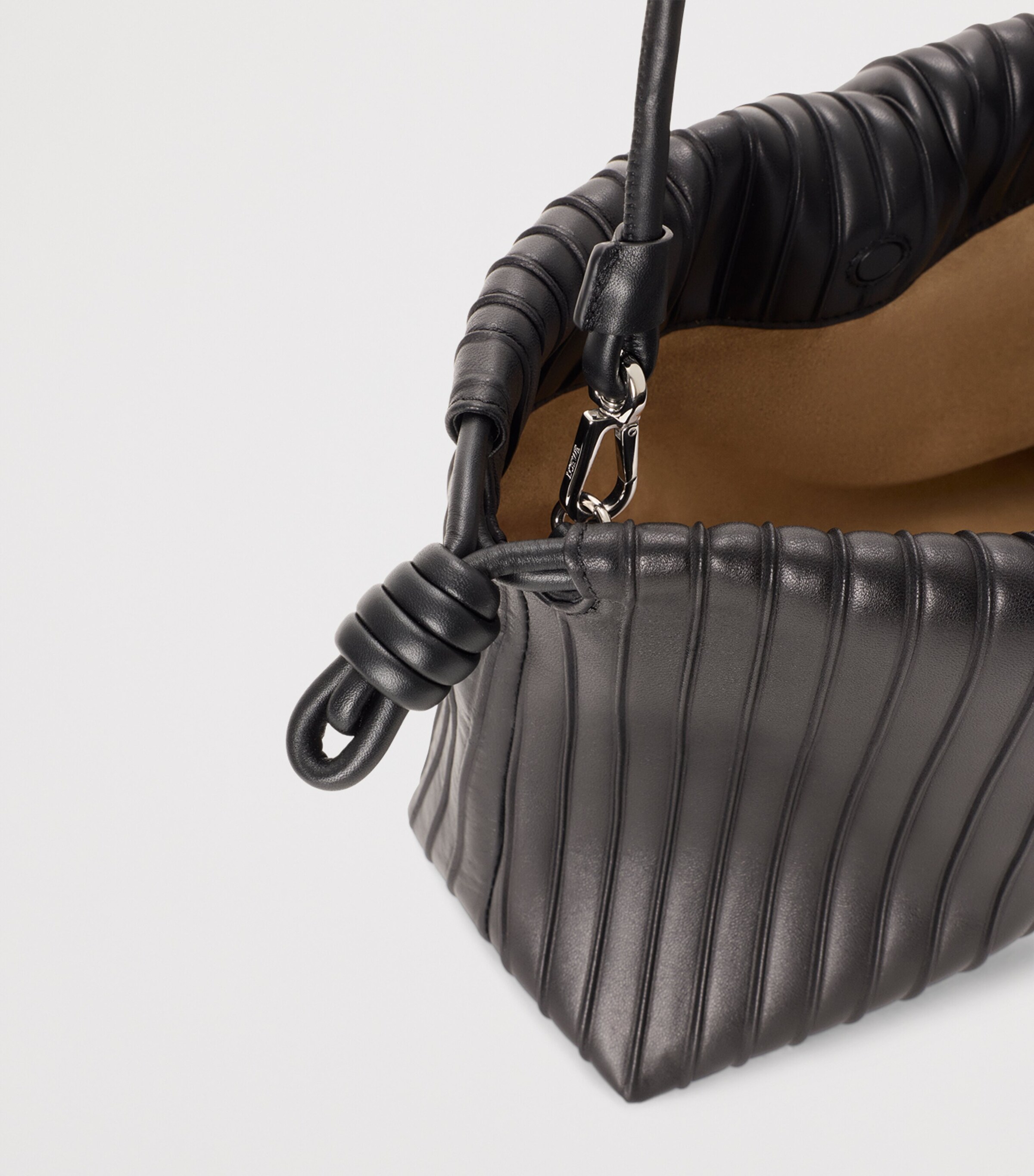 LOEWE Medium Pleated Leather Flamenco Bag Black Image 13