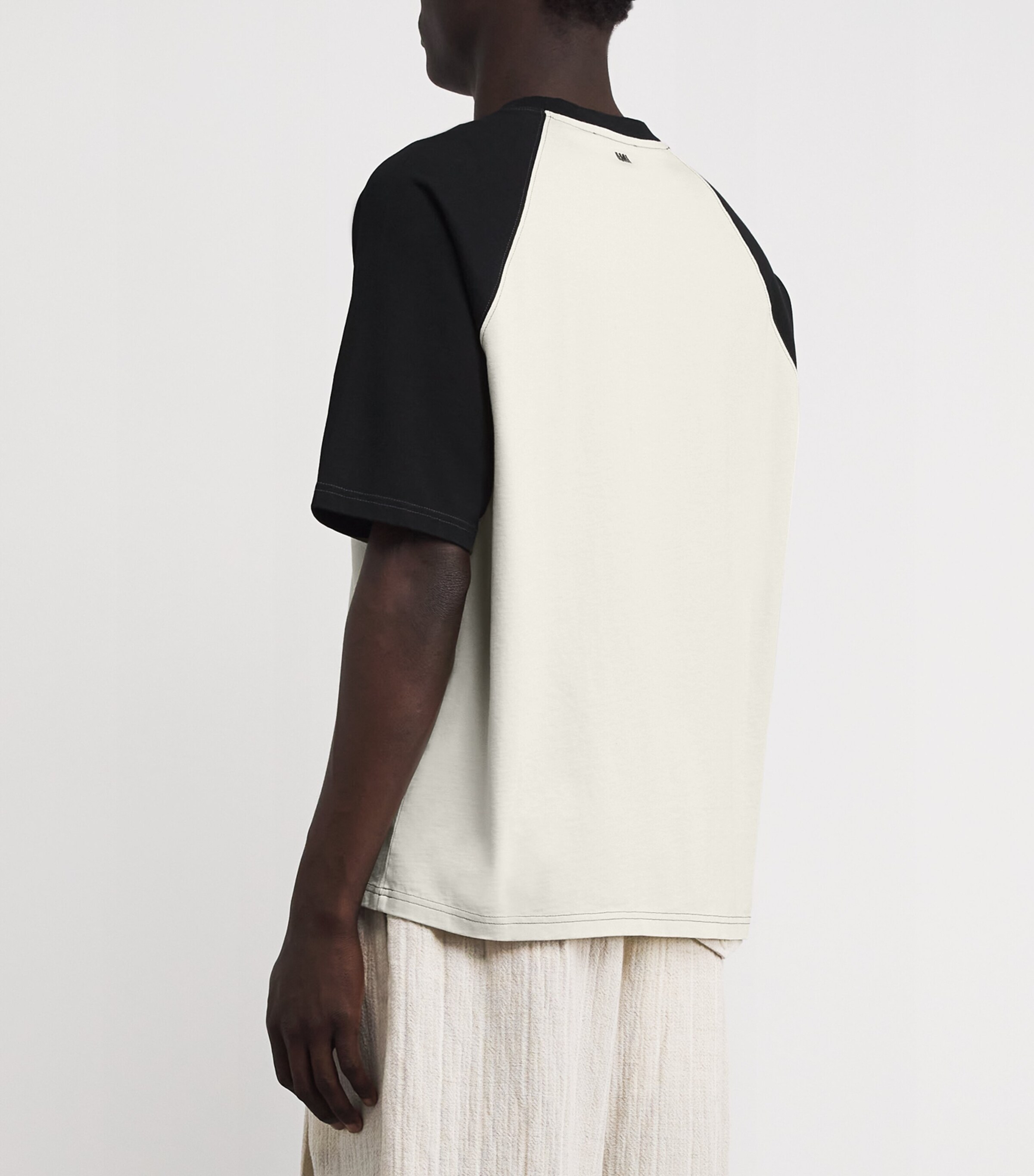AMI Paris Mens Cotton Two-Tone Ami de Coeur T-Shirt Ivoire/noir Image 4