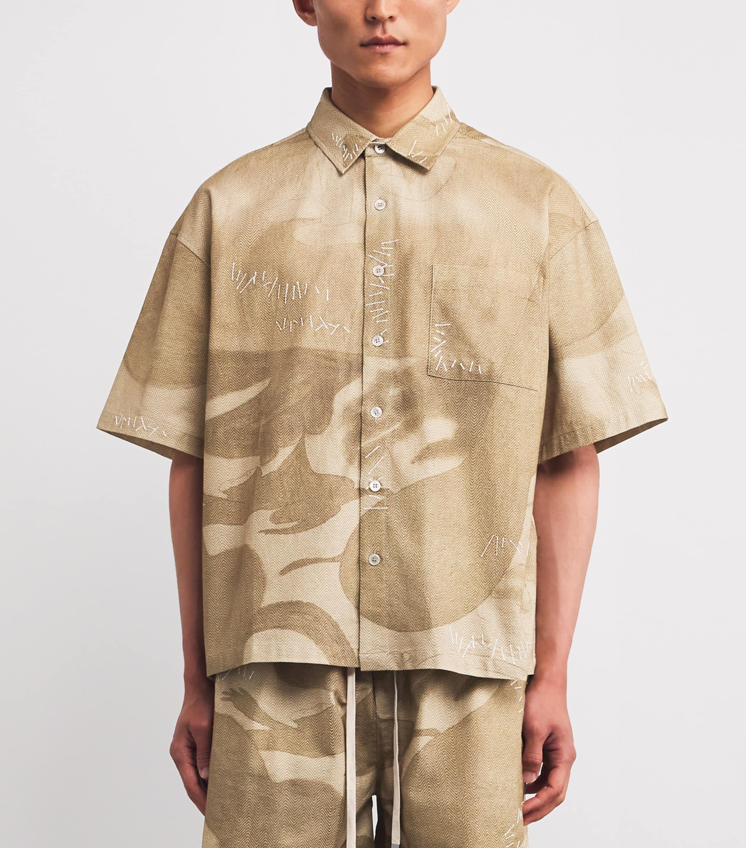 Exposed Stitching Shirt BEIGE Image 3