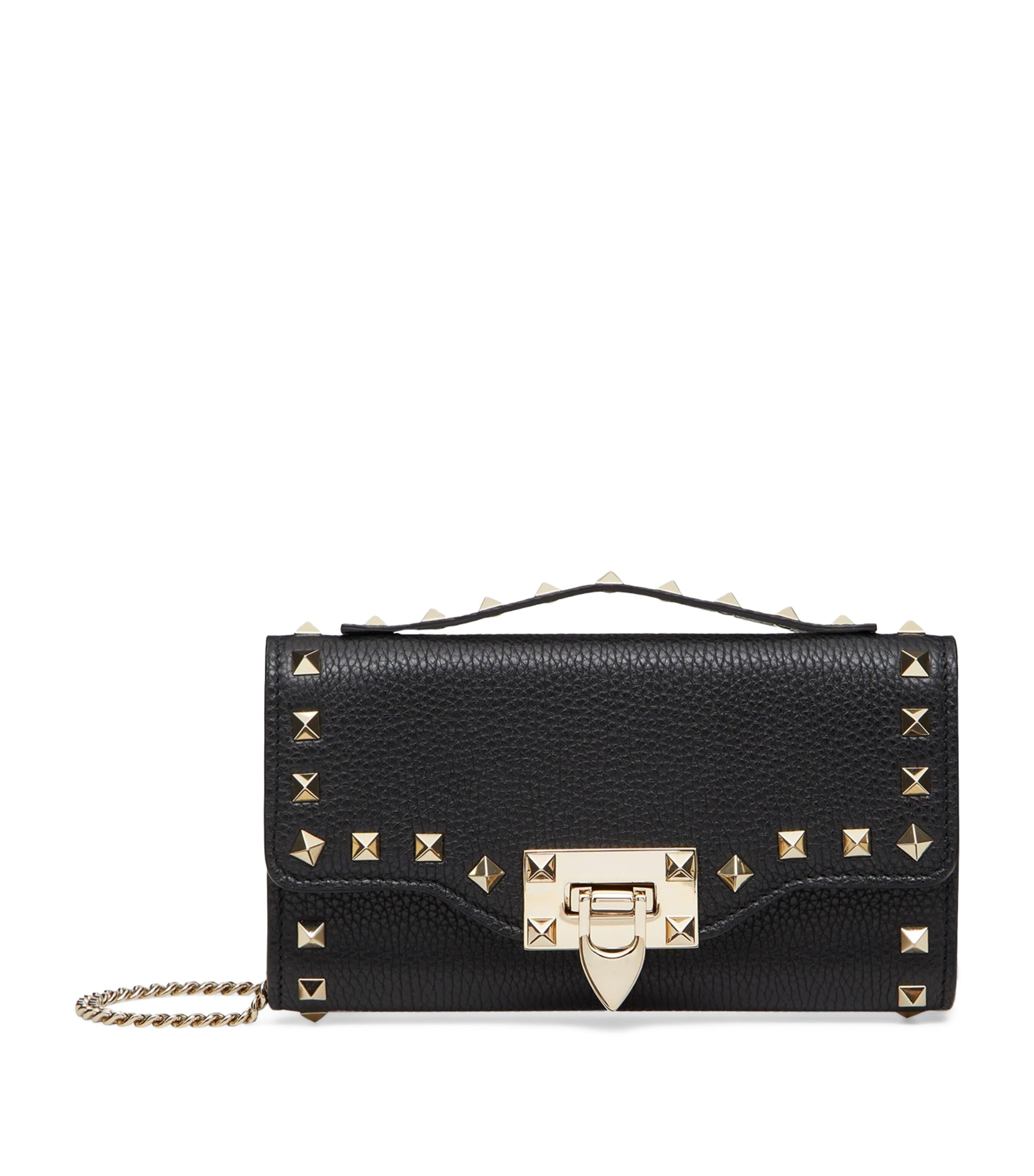 【関税＆送料込み】Valentino Garavani Rockstud Chain Wallet Valentino Garavani Rockstud chain wallet for Women - Beige