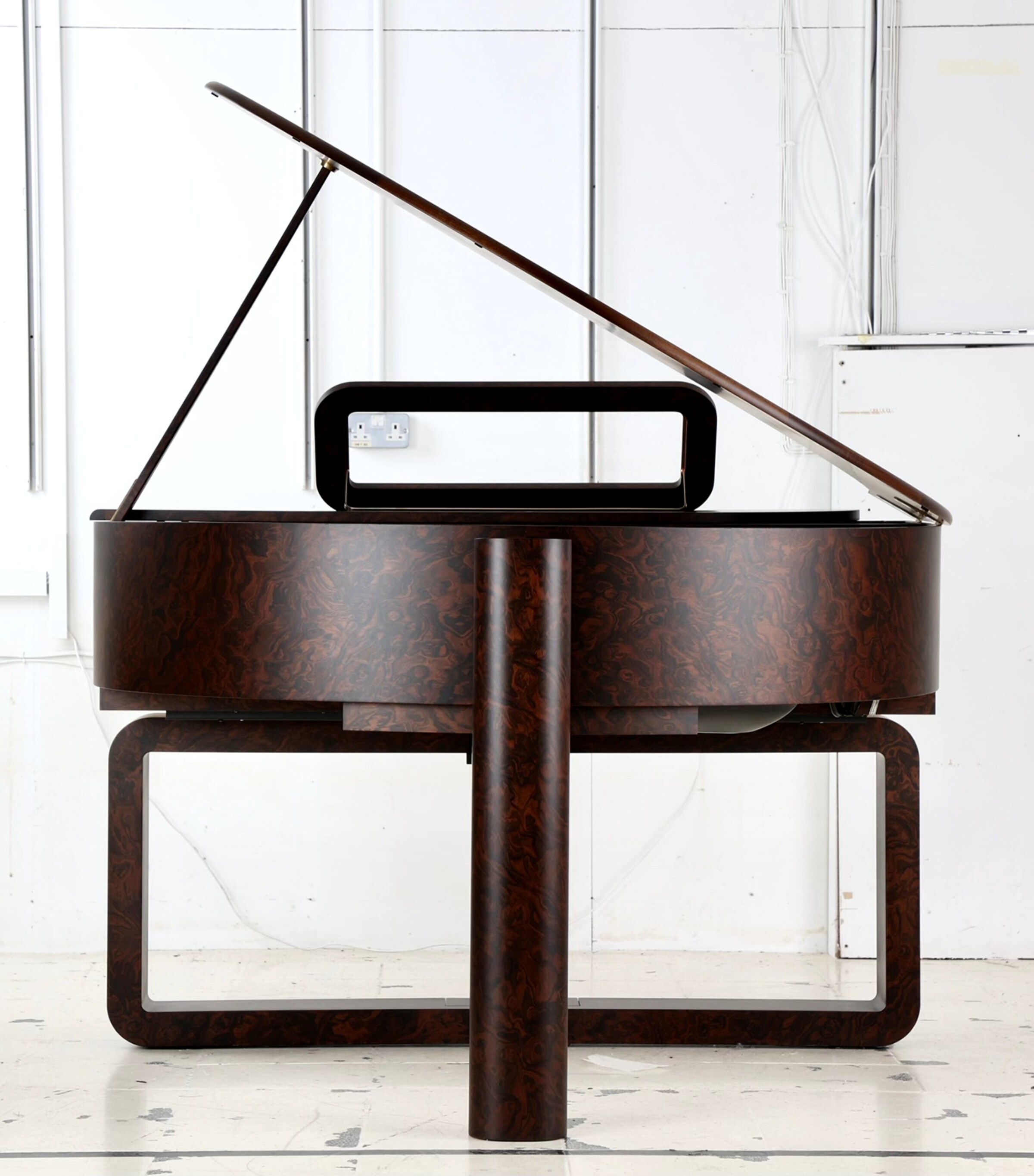 Edelweiss Burl Walnut The Eclipse Piano Image 2