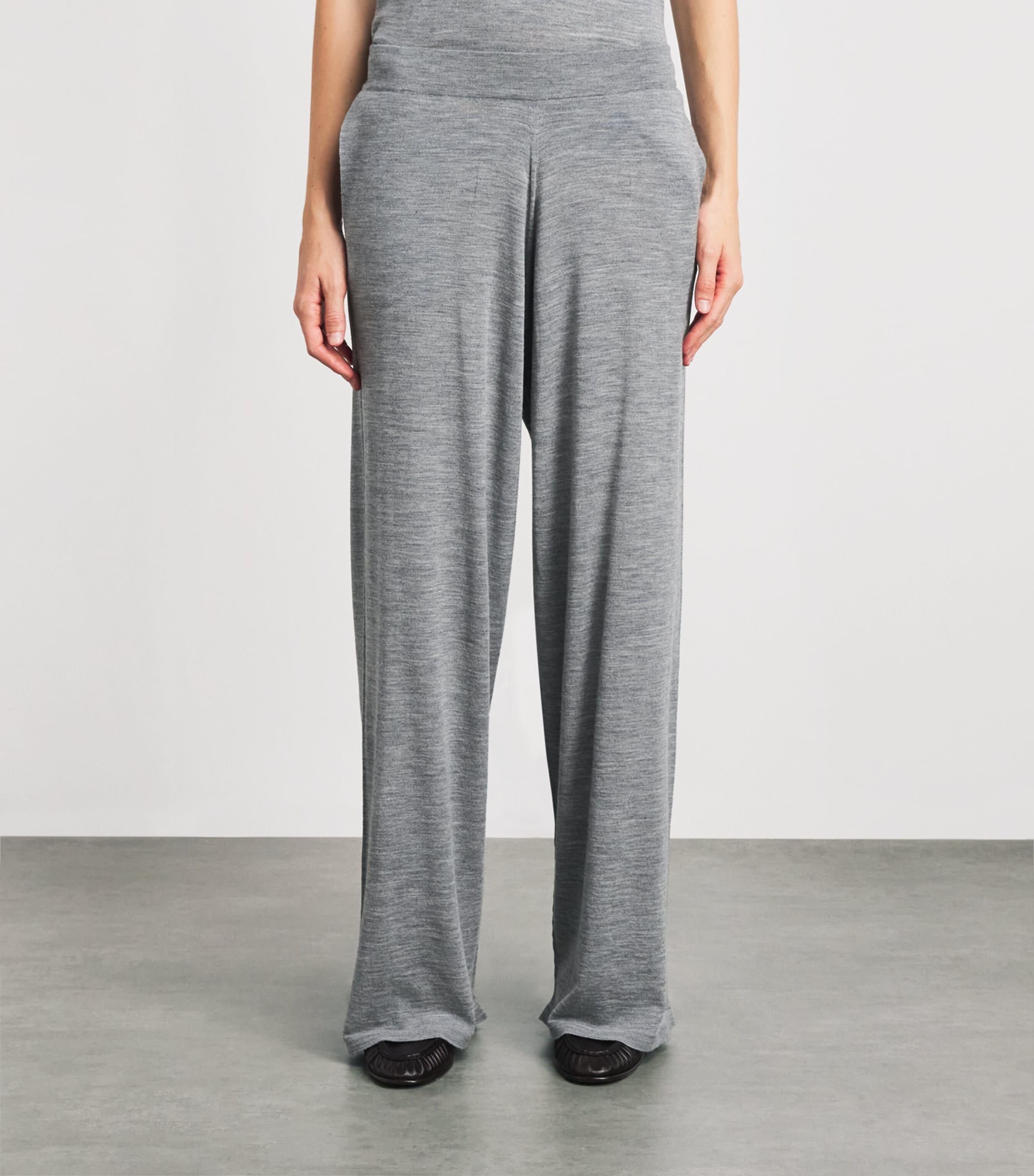 Johnstons Of Elgin Womens Superfine Merino Wool Ina Knitted Trousers Cullen Grey Image 4