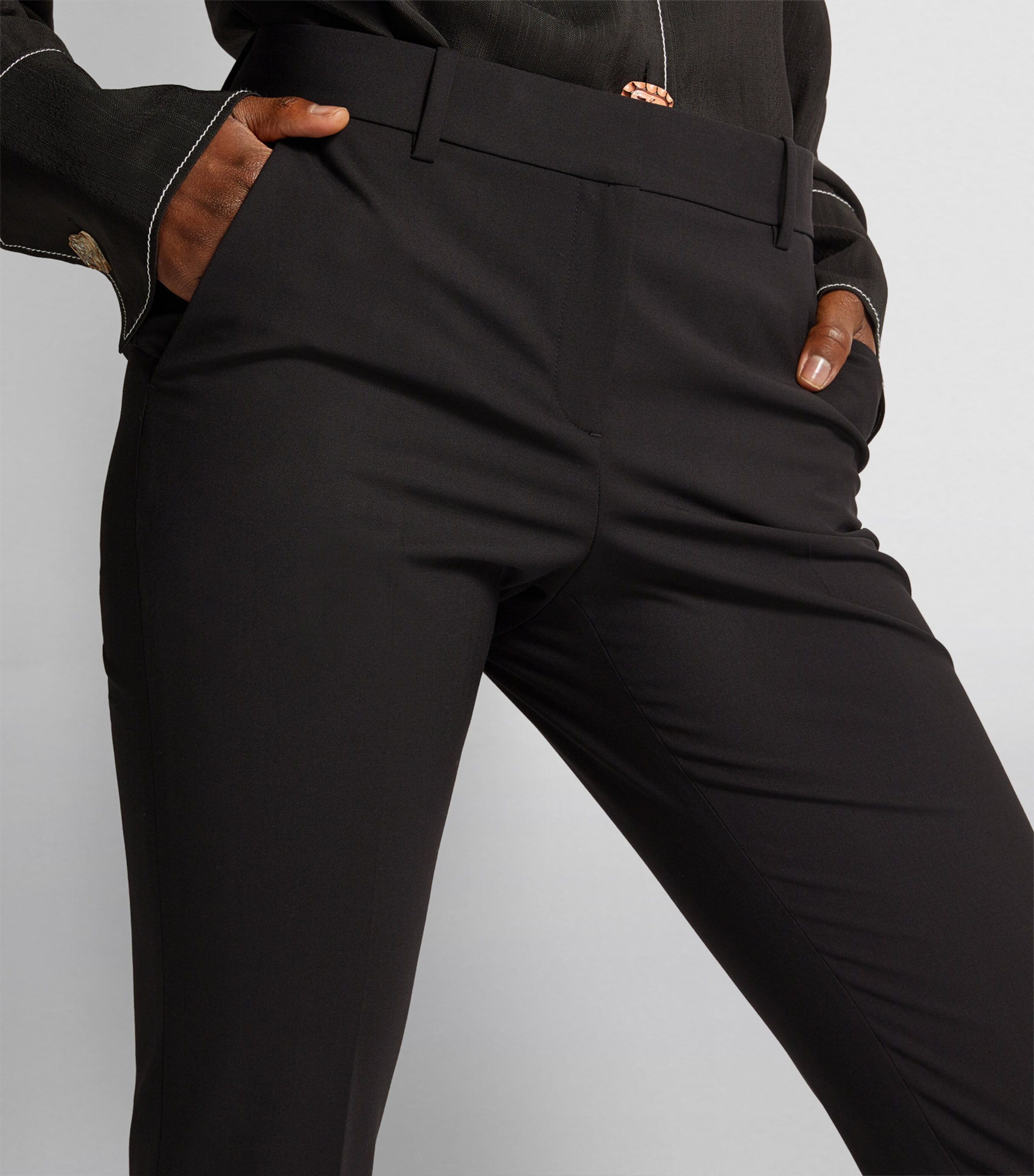 Good Wool Cropped Treeca Trousers BLACK 001 Image 3