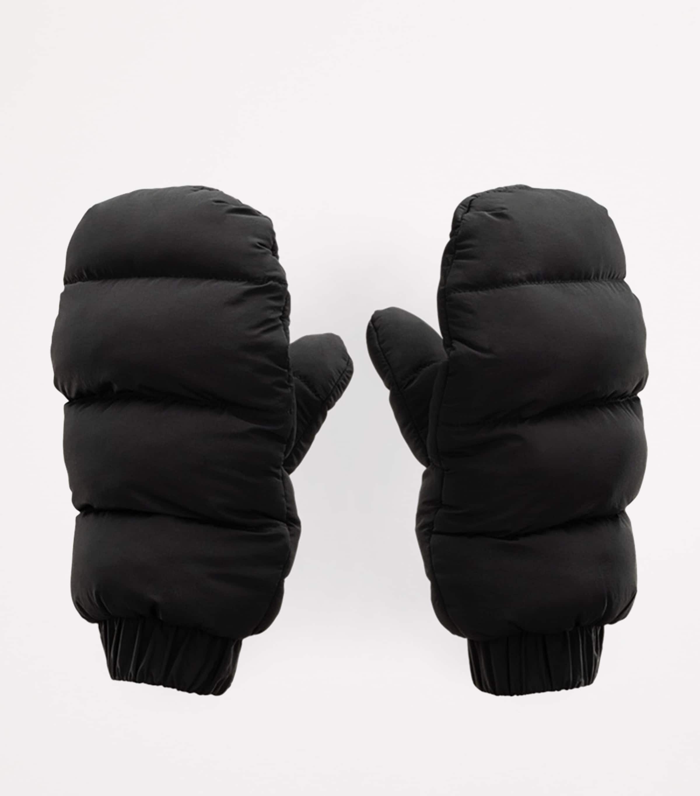 Nuna Winter Stroller Set with Footmuff and Gloves Caviar Image 4