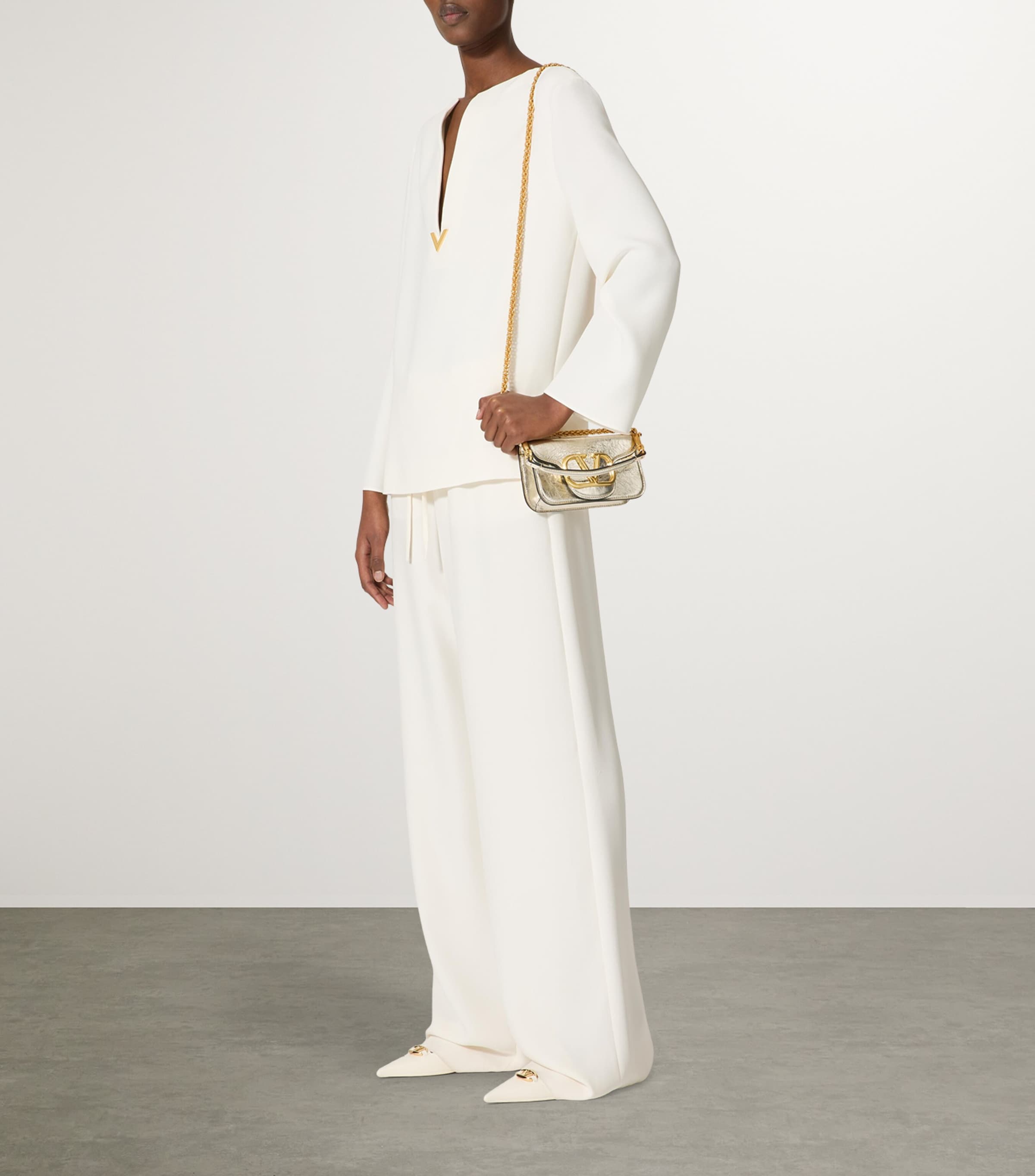 Small Leather Locò Shoulder Bag R16 Image 2