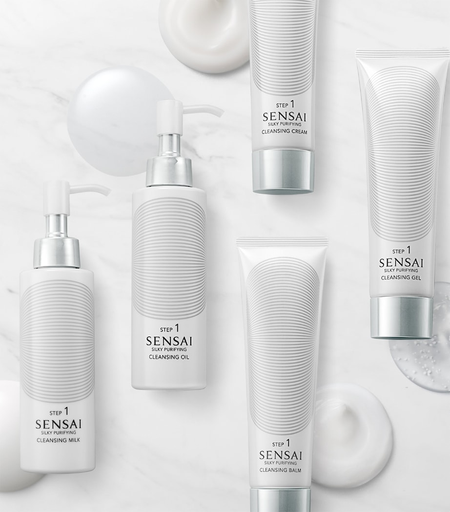 Silky Purifying Cleansing Milk (150ml) NO COLOUR Image 4