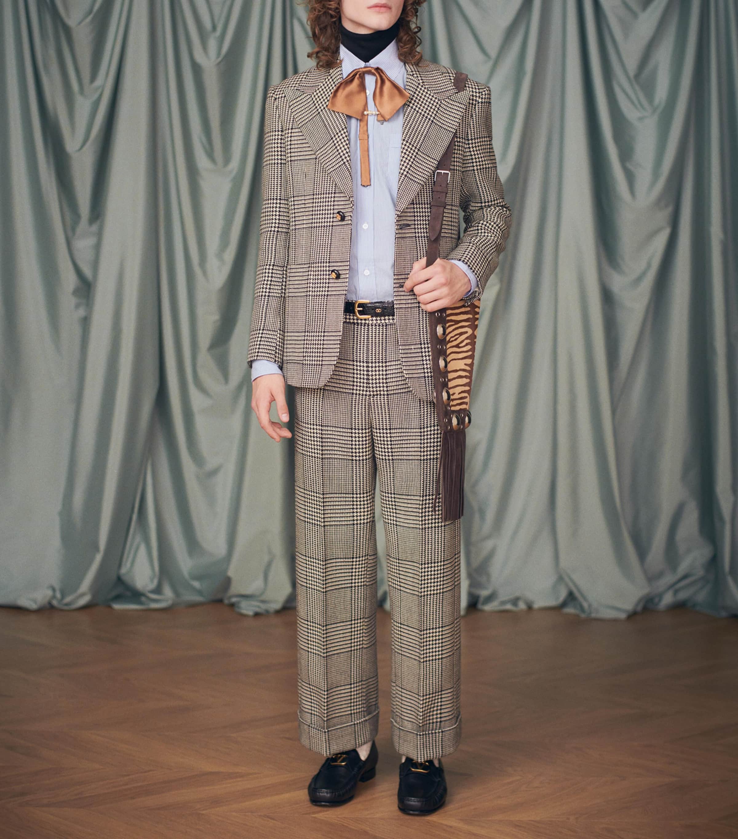 Silk Bow Tie E04 Image 5