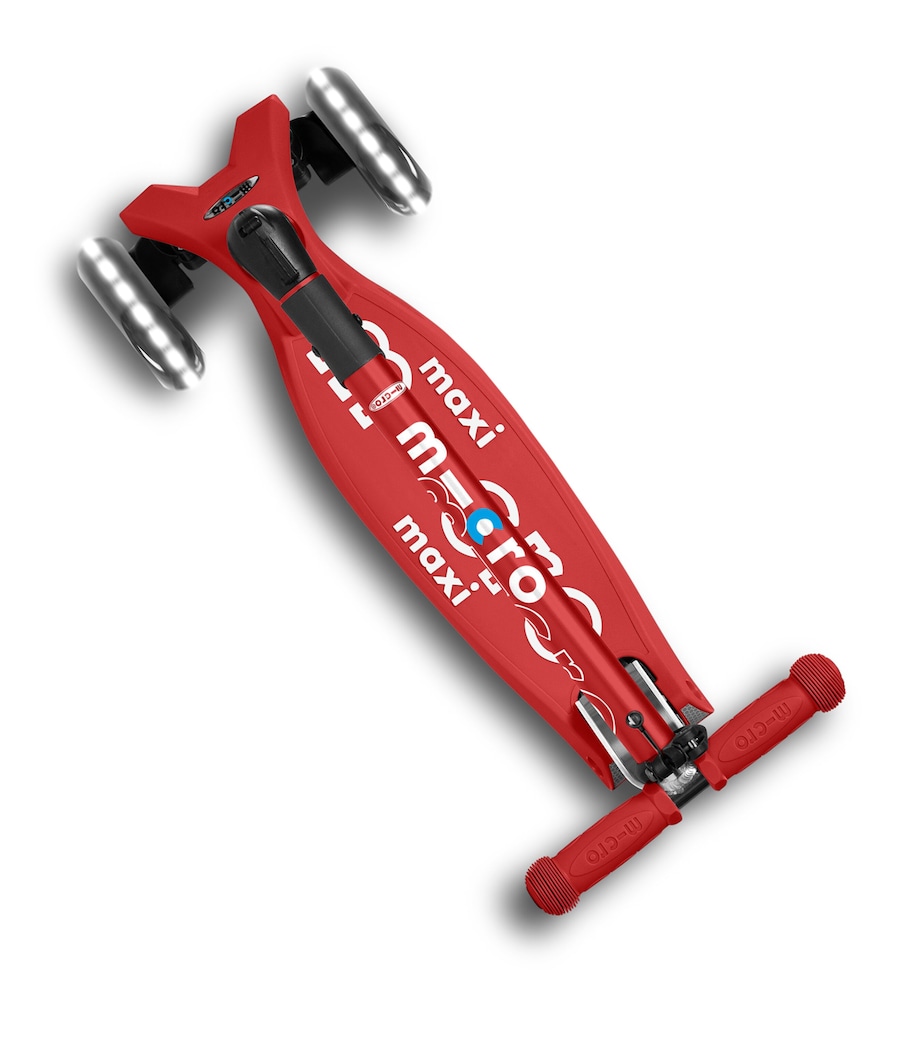 Micro Scooters Maxi Foldable Deluxe LED Scooter Image 4