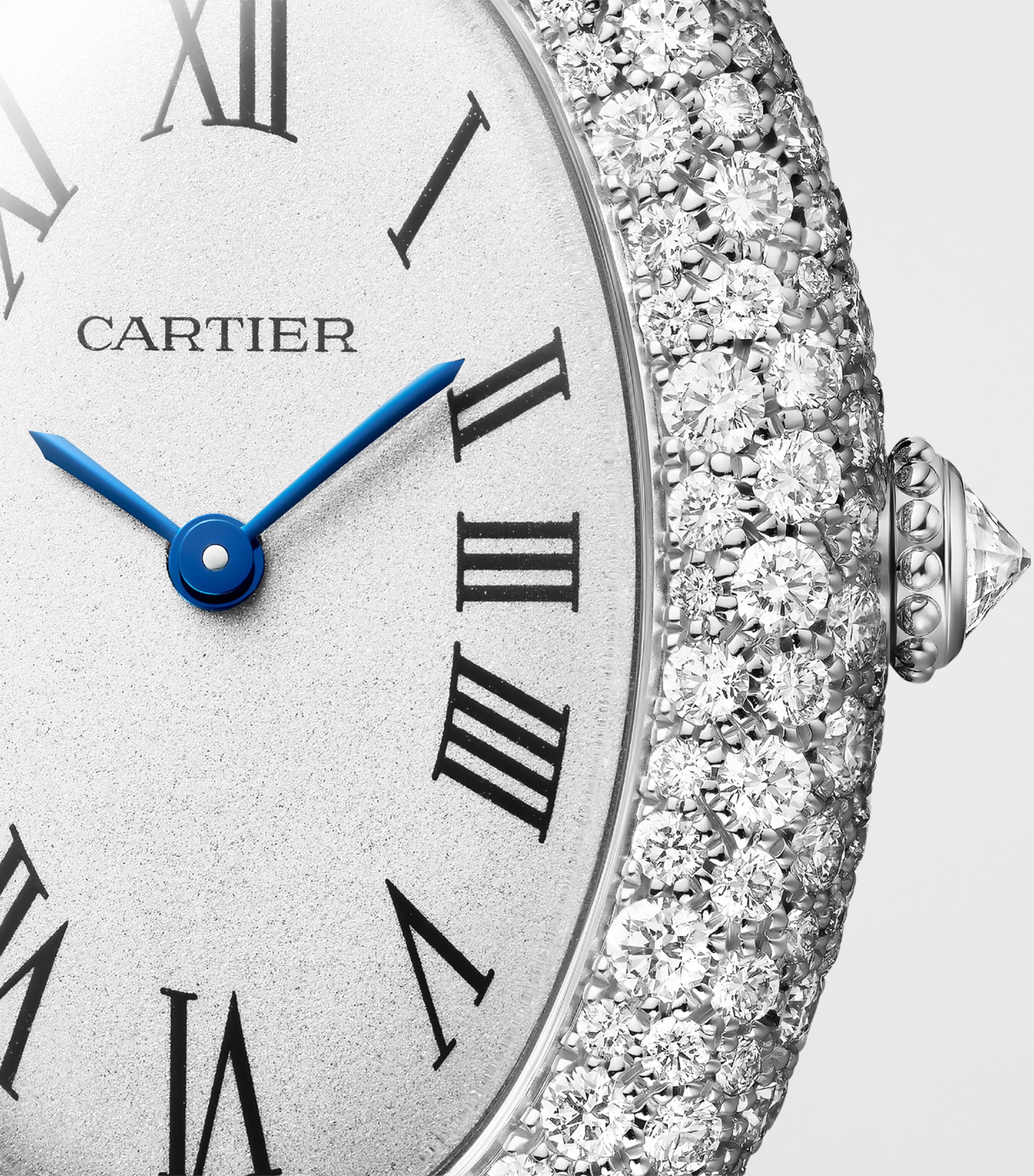 White Gold and Diamond Baignoire Watch 26mm WHITE GOLD Image 3