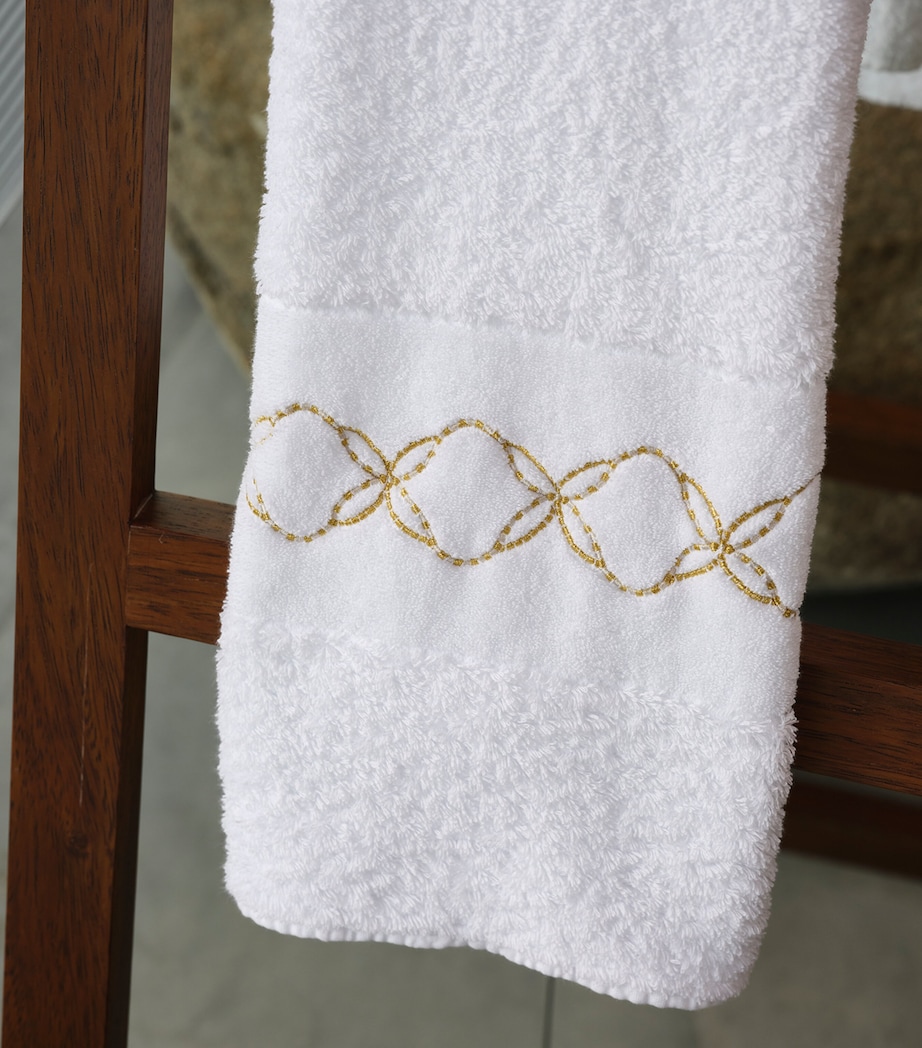 Abyss & Habidecor Cotton Misia Bath Towel (70cm x 140cm) White/gold Image 3