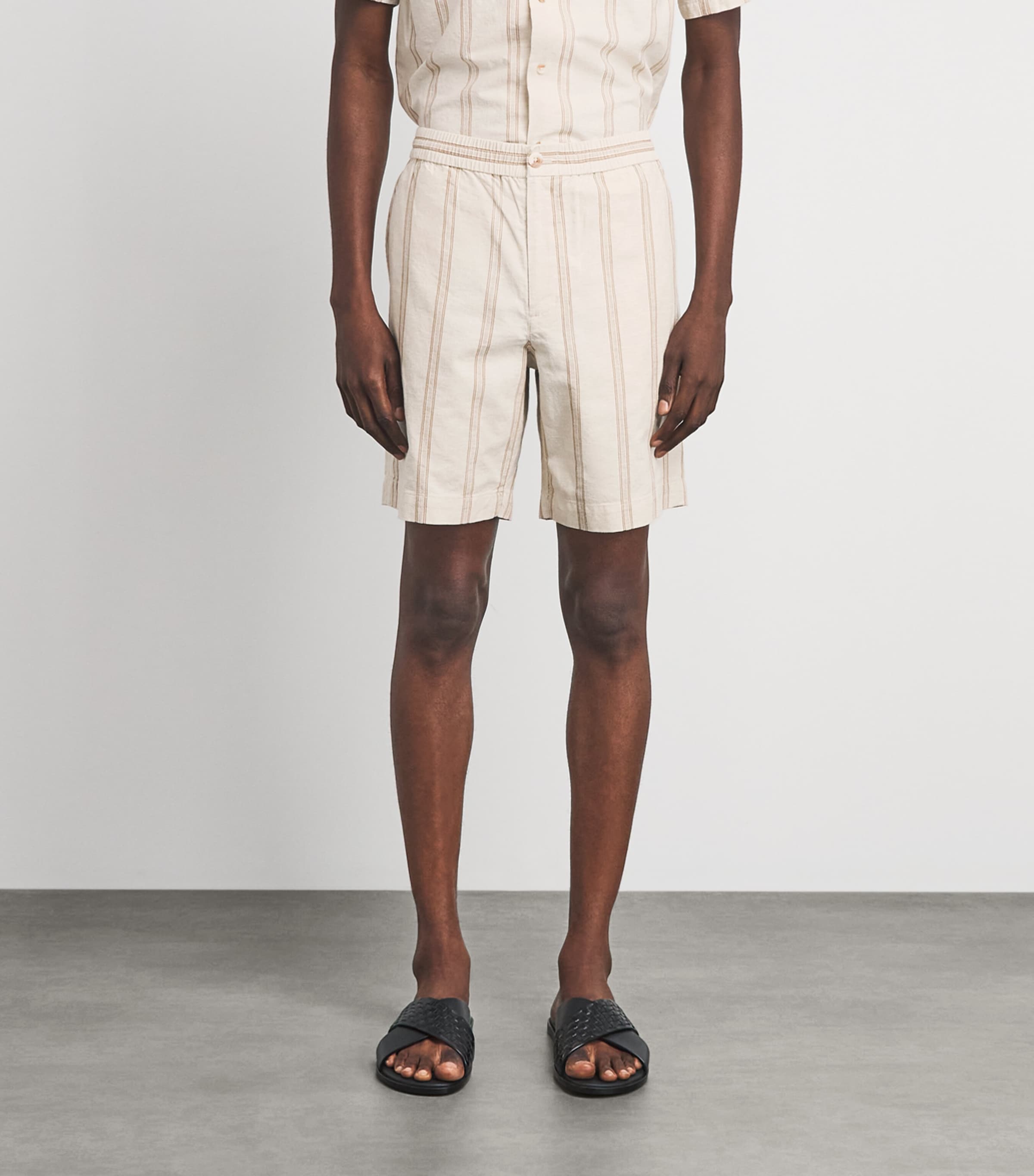 Vince Mens Cotton-Hemp Stripe Shorts Midland/smock White Image 4
