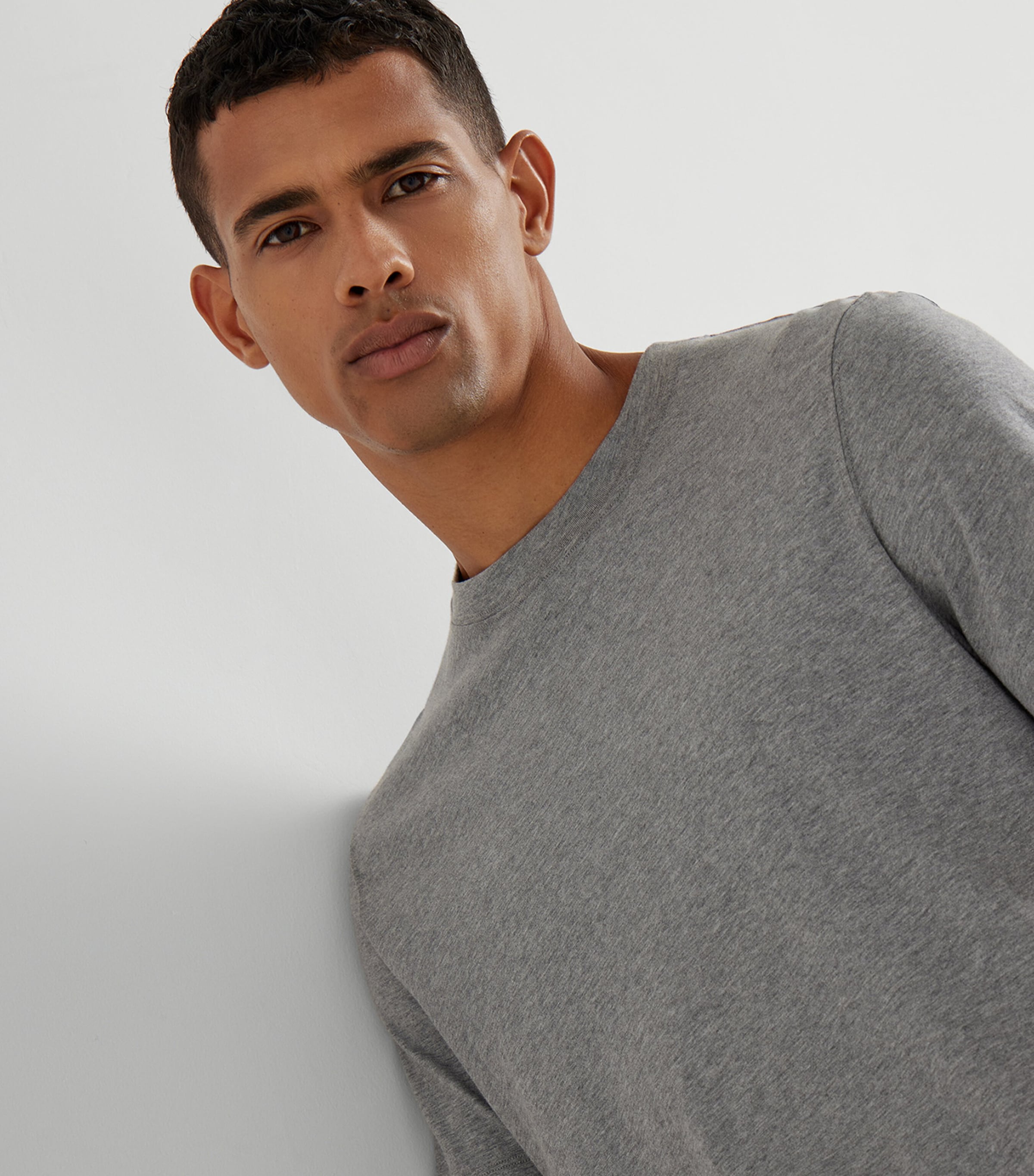 Cotton Crew-Neck T-Shirt C8190 Image 6