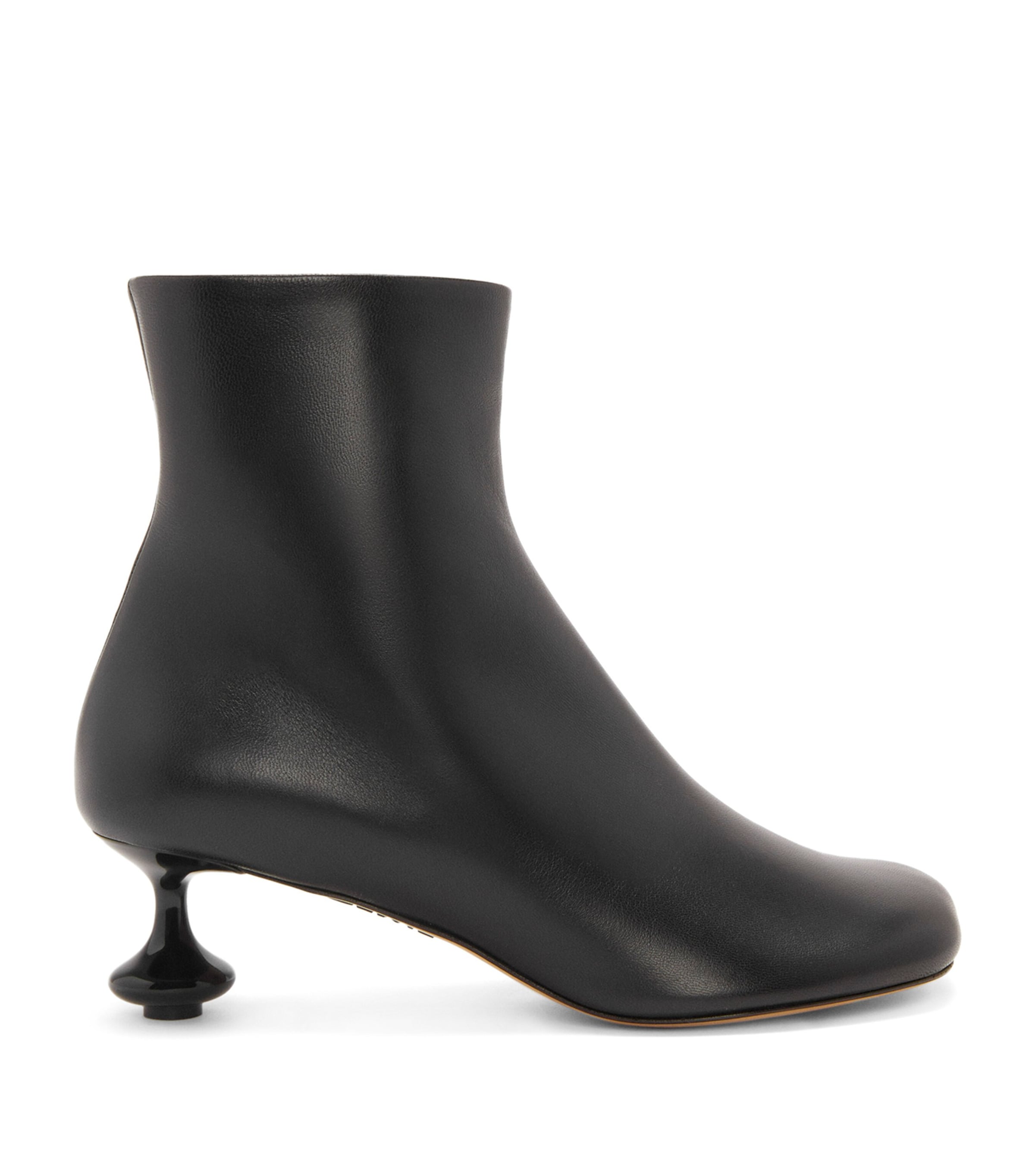 Loewe Toy 45 Leather Ankle Boots In Black