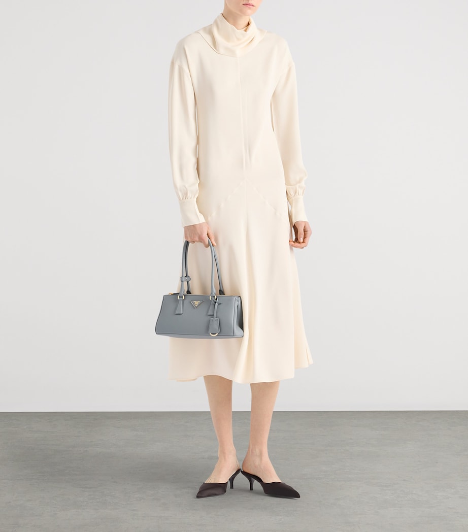 Medium Leather Galleria Top-Handle Bag F0384 Image 2