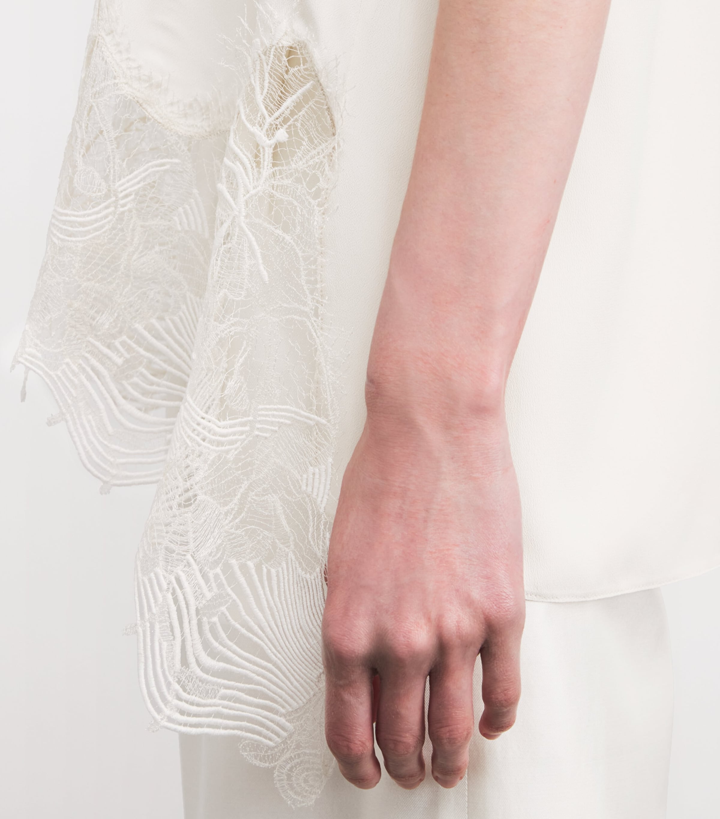 Lace-Trim T-Shirt 0145 BURRO Image 6