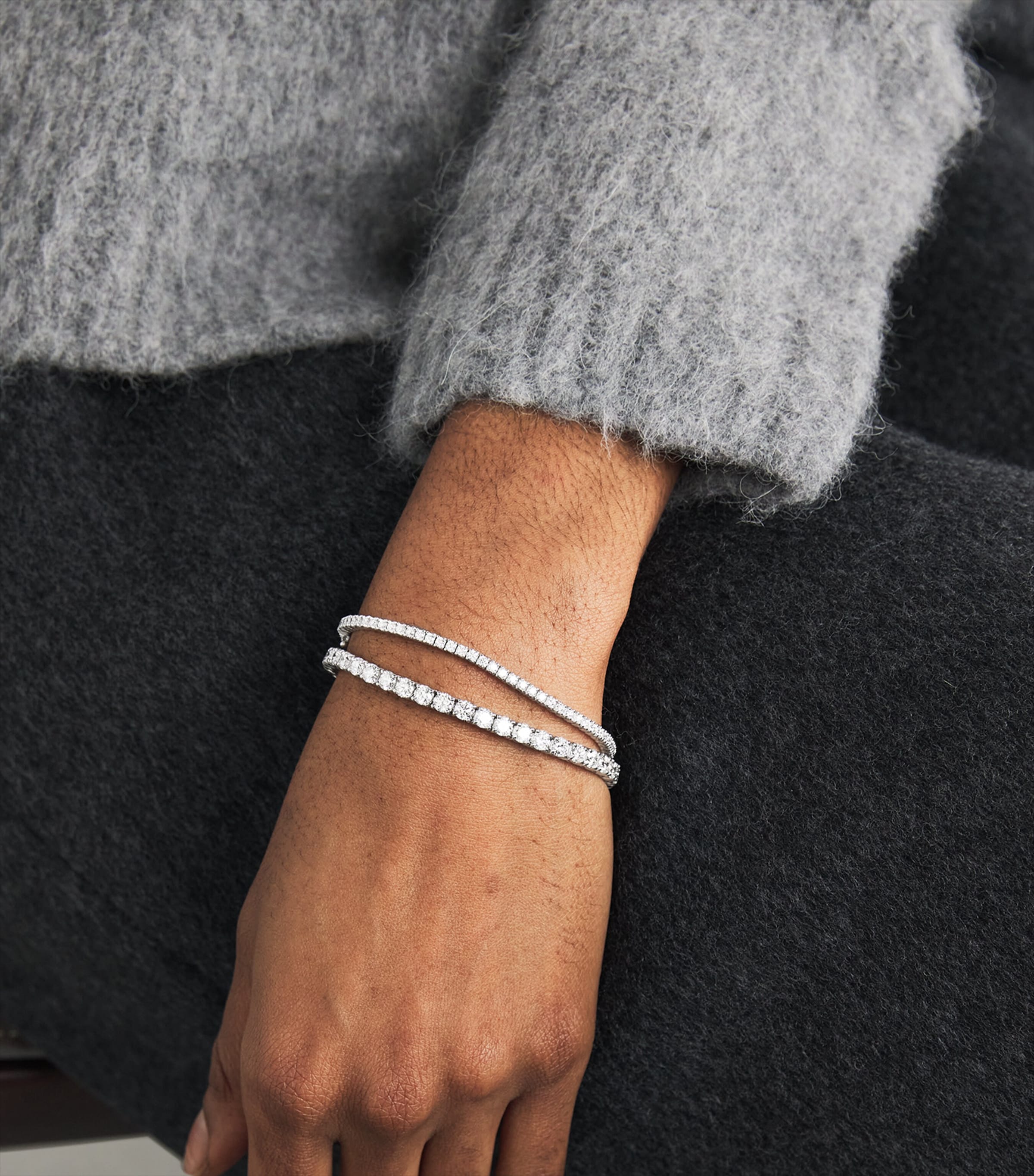 White Gold and Diamond Tennis Bracelet (2.00ct) WHITE GOLD Image 5