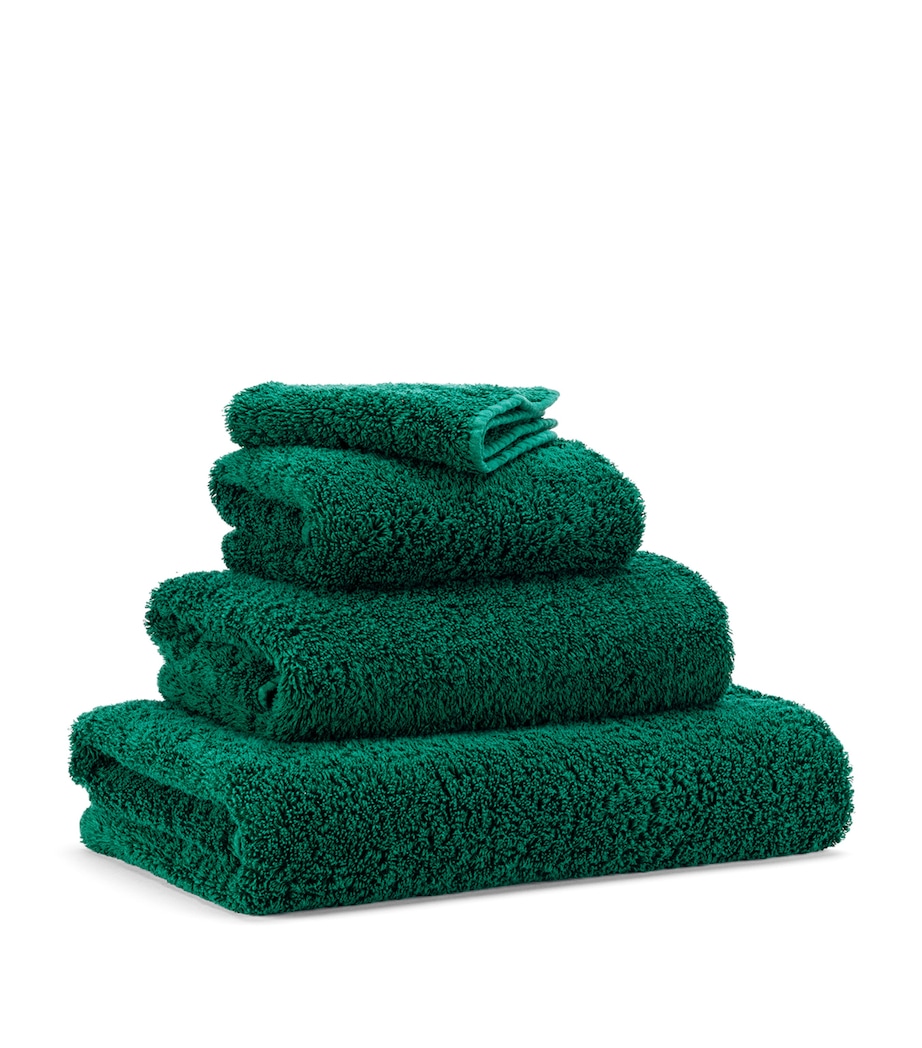 Abyss & Habidecor Egyptian Cotton Super Pile Bath Sheet (105cm x 80cm) British Green Image 2