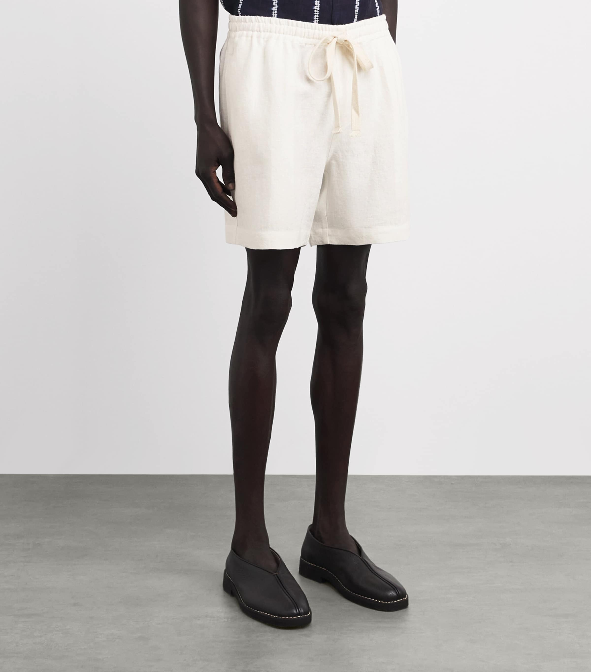 COMMAS Mens Linen Drawstring Shorts White Image 4