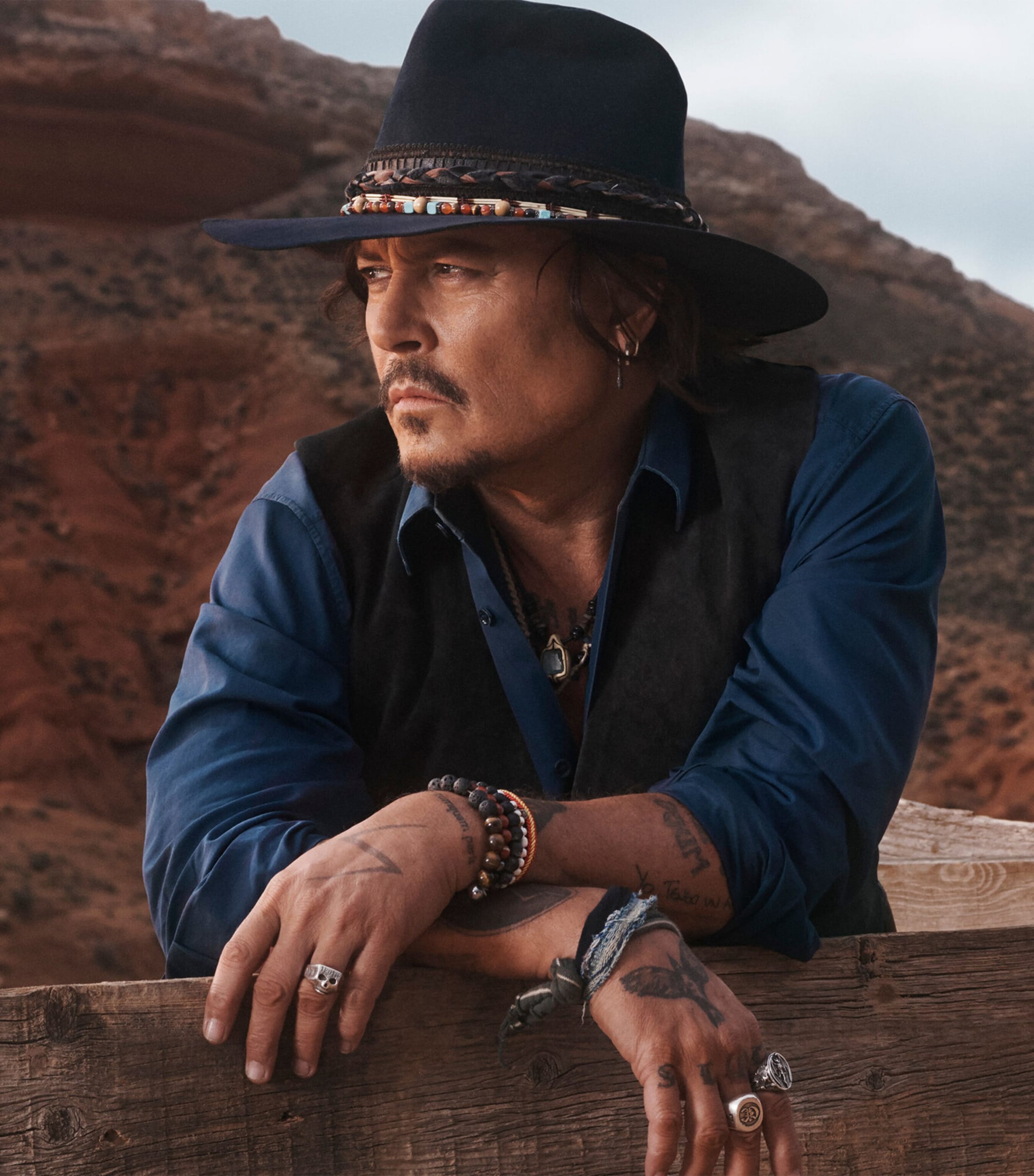 Sauvage Eau de Toilette Refill (300ml) NO COLOUR Image 3