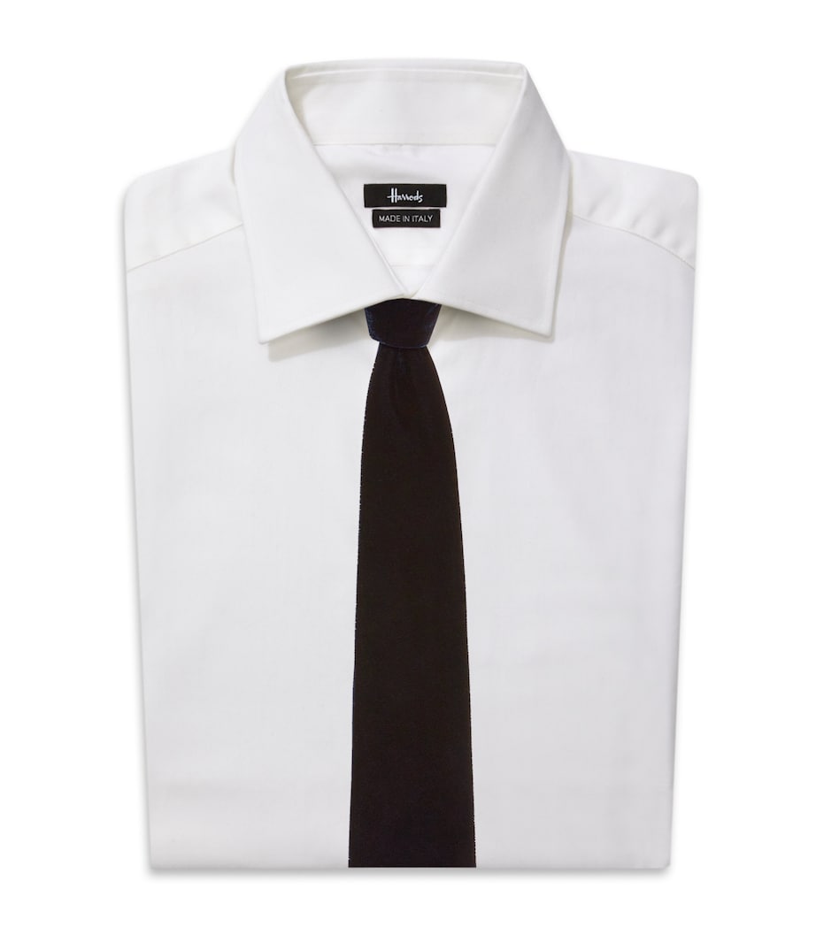 Velvet Tie 35 Image 3