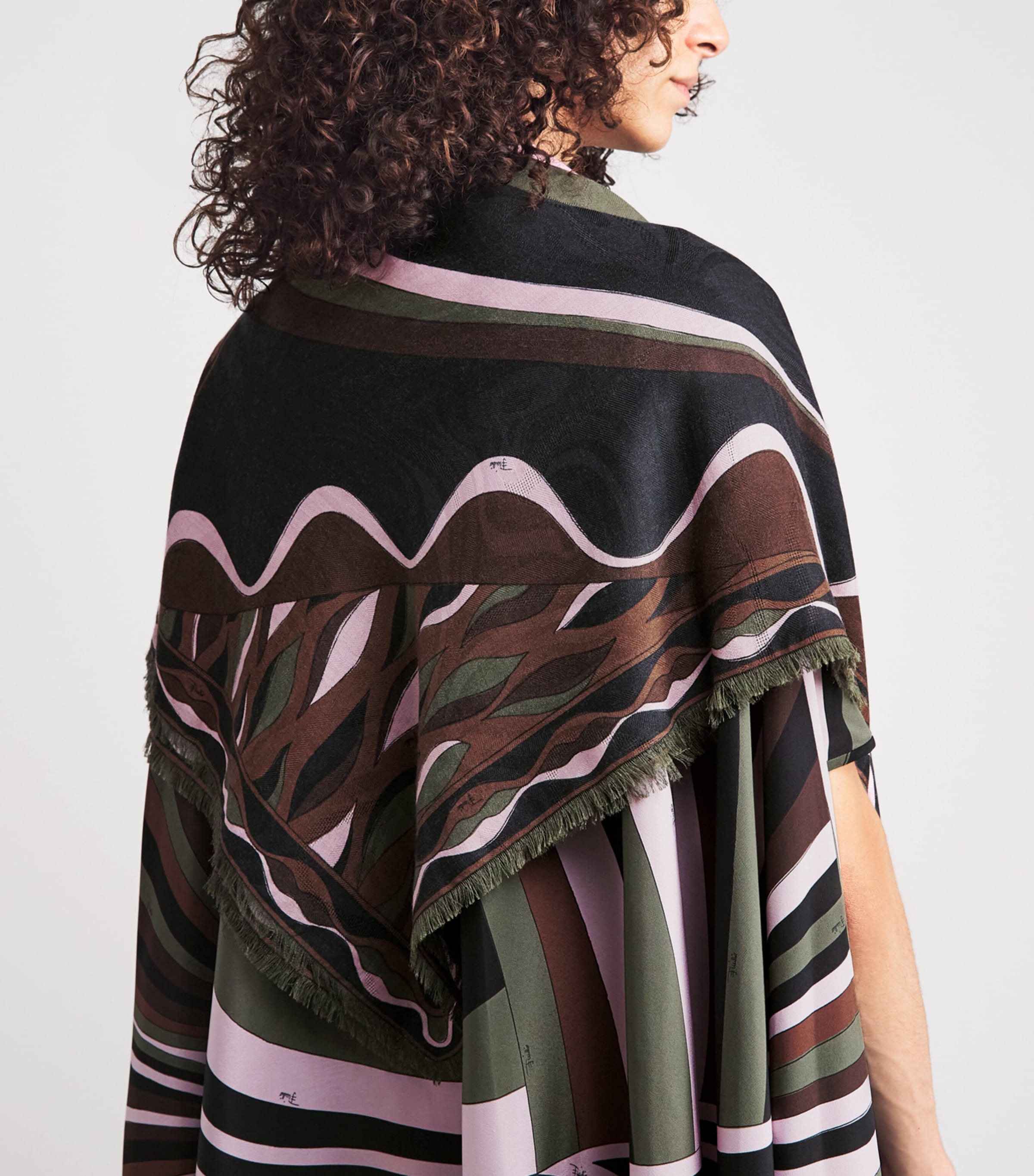 PUCCI Wool-Silk Dune Print Pashmina Khaki Pink Image 3