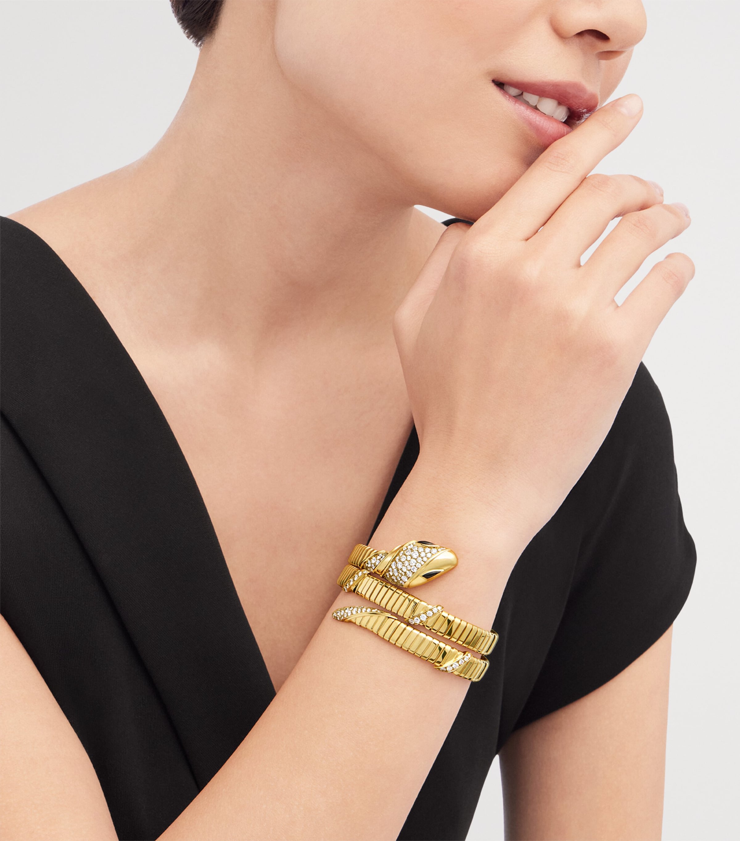 Yellow Gold and Diamond Serpenti Tubogas Bracelet YELLOW GOLD Image 6