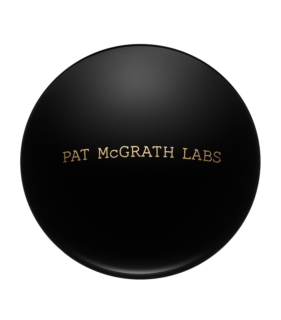 Skin Fetish: Sublime Perfection Under-Eye Powder LIGHT Image 3