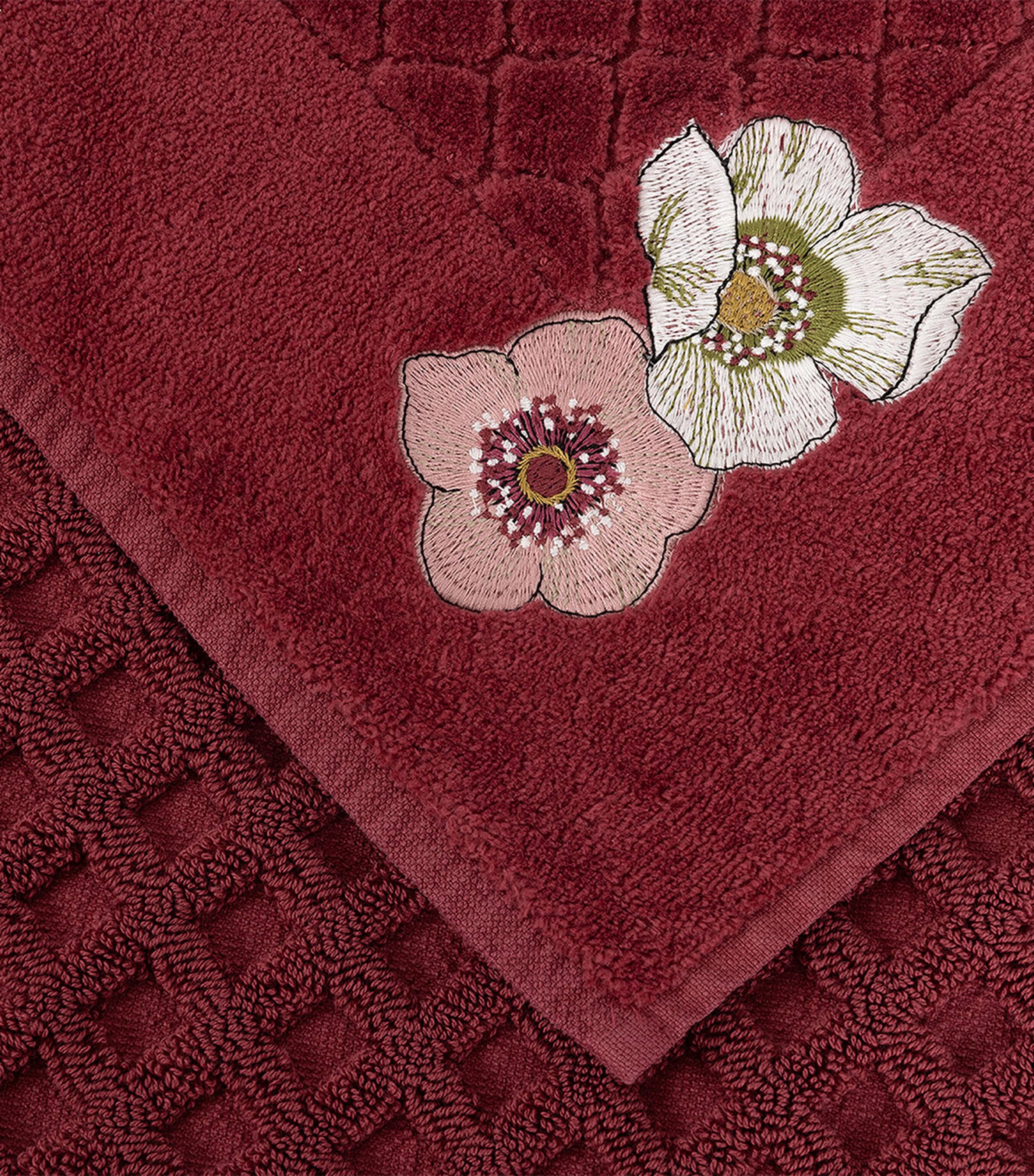 Yves Delorme Corolles Bath Mat (55cm x 90cm) Burgandy Image 3