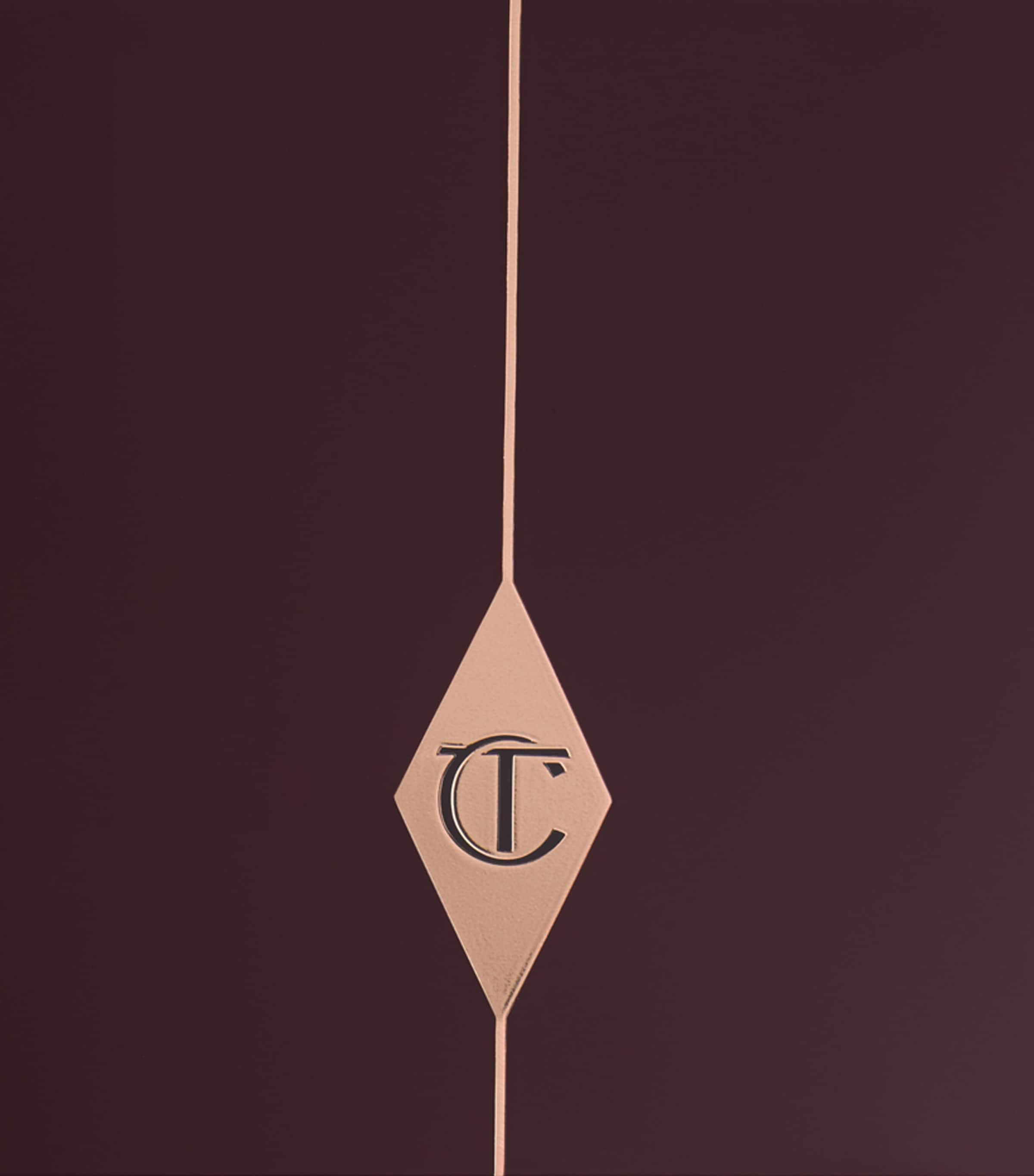 Charlotte Tilbury Luxury Eyeshadow Palette | Make-up | Eyes | Eyeshadow Palettes | Designers | Charlotte Tilbury Charlotte Tilbury Luxury Eyeshadow Palette | Make-up | Eyes | Eyeshadow Palettes | Designers | Charlotte Tilbury