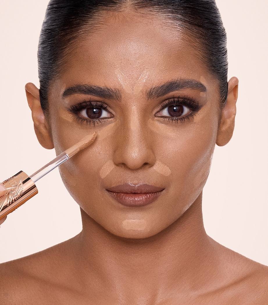 Airbrush Flawless Blur Concealer 11 TAN Image 5