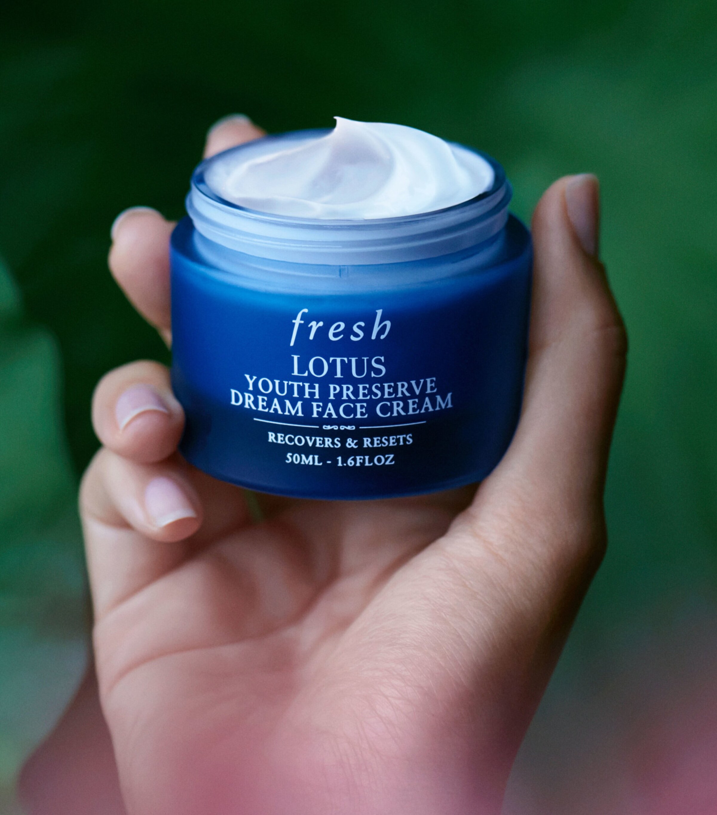 Fresh Lotus Youth Preserve Dream Face Cream (15ml) Image 5