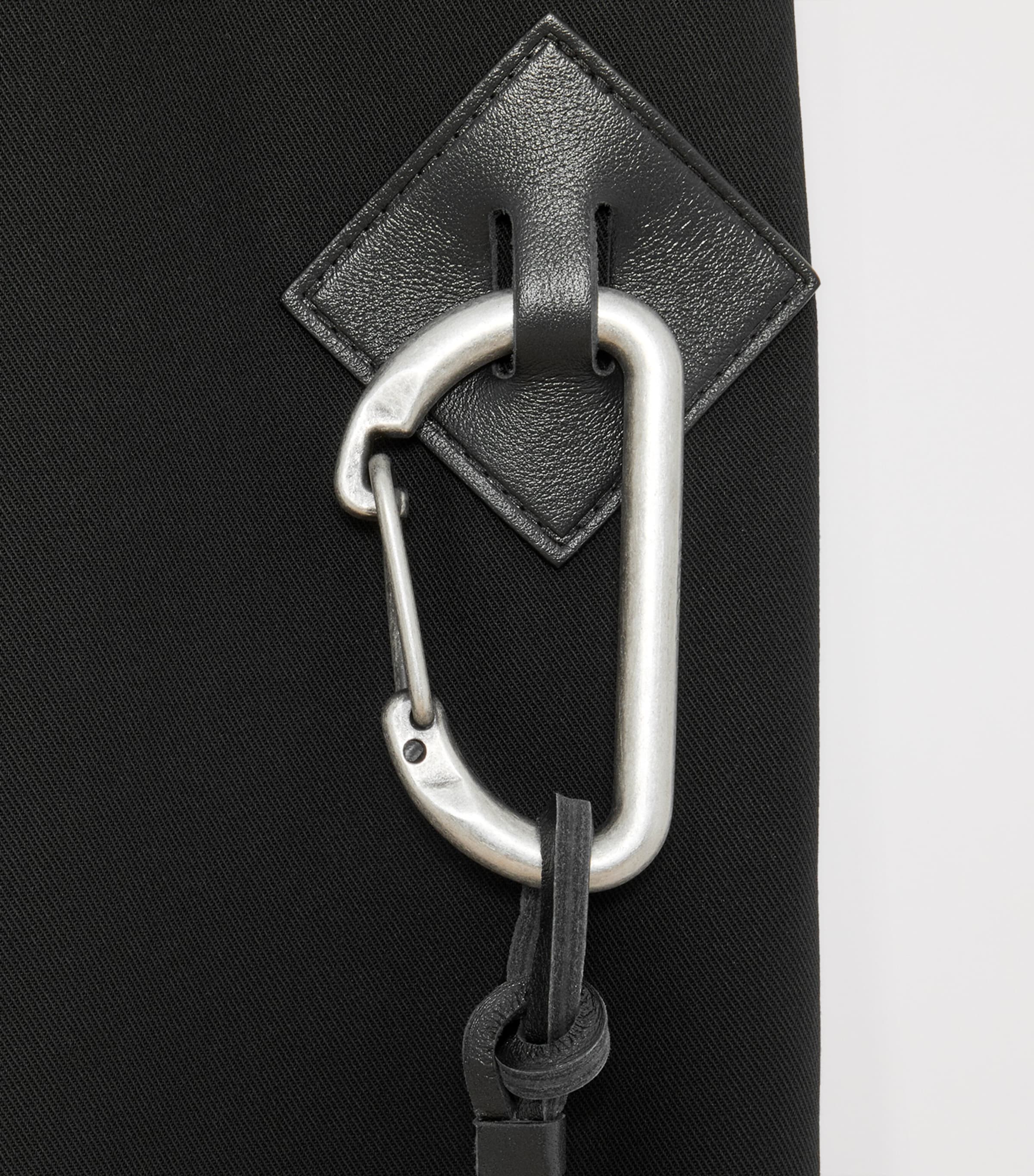 Cotton Buckle-Detail Pleated Trousers BLACK Image 3