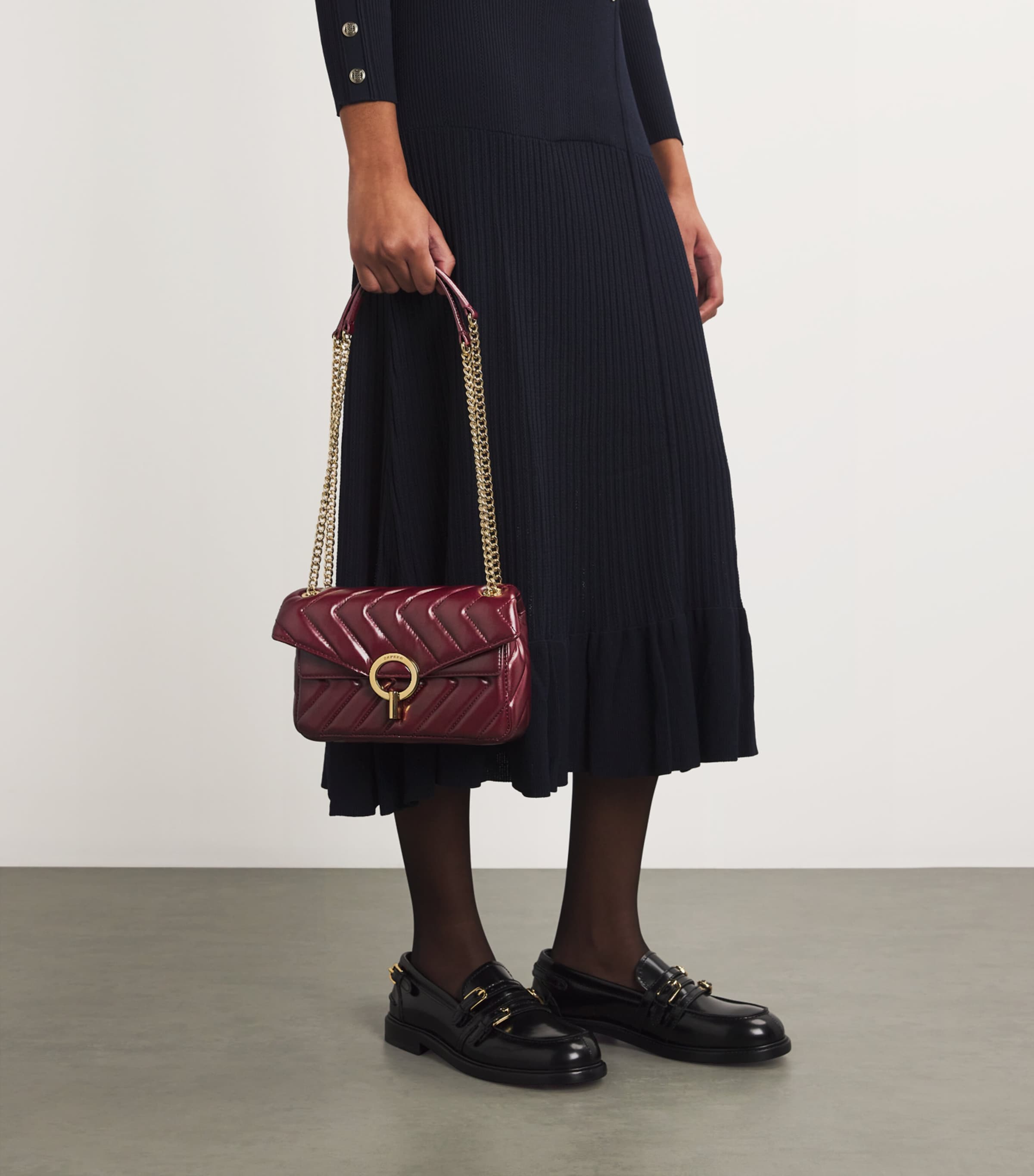 Quilted Leather Yza Shoulder Bag BORDEAUX Image 2