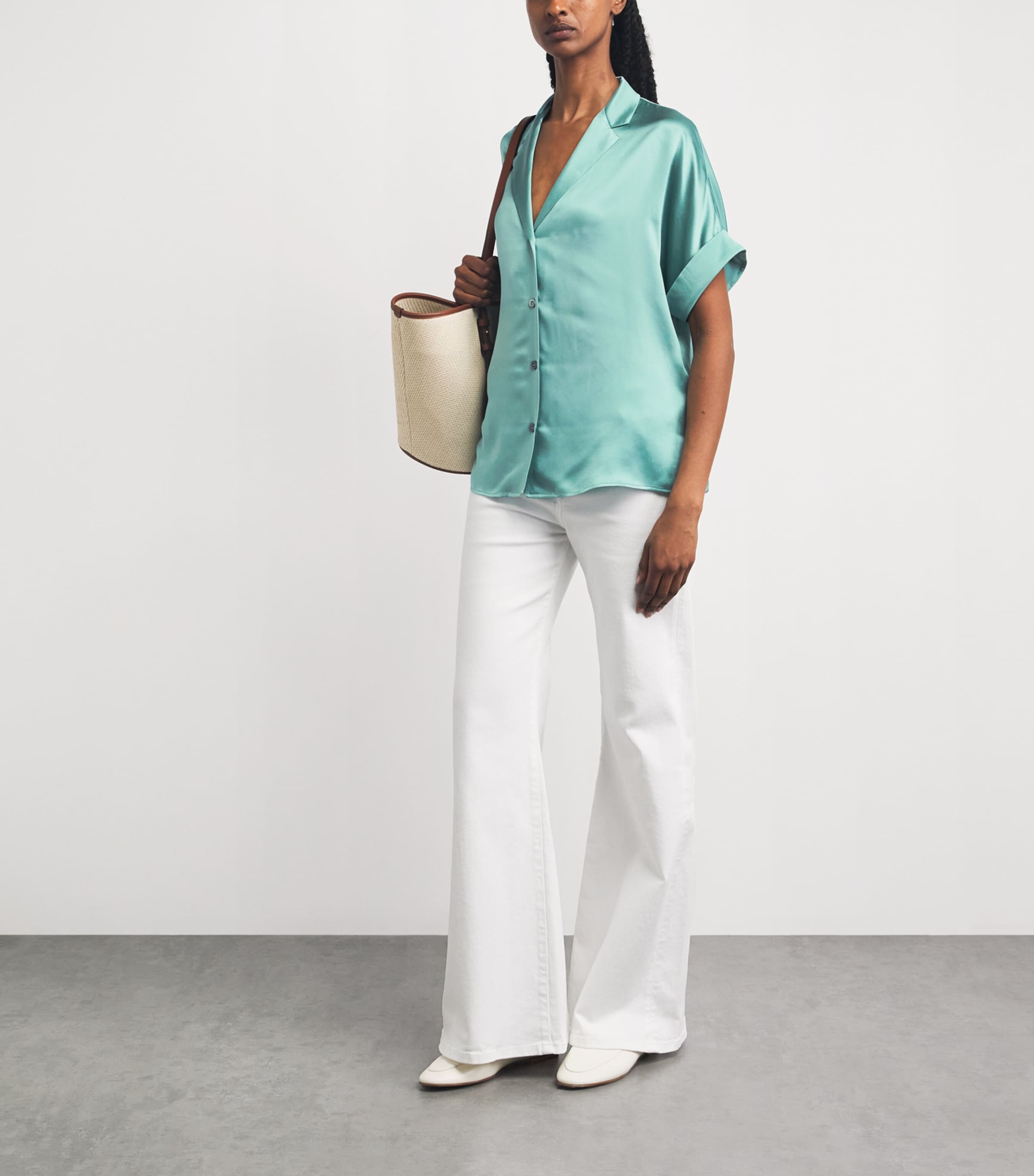 Eleventy Womens Silk Short-Sleeve Shirt Giada Image 2