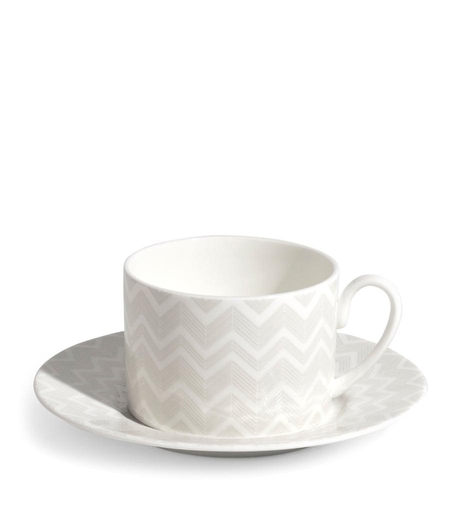 Zigzag Teacup and Saucer WHITE Image 1