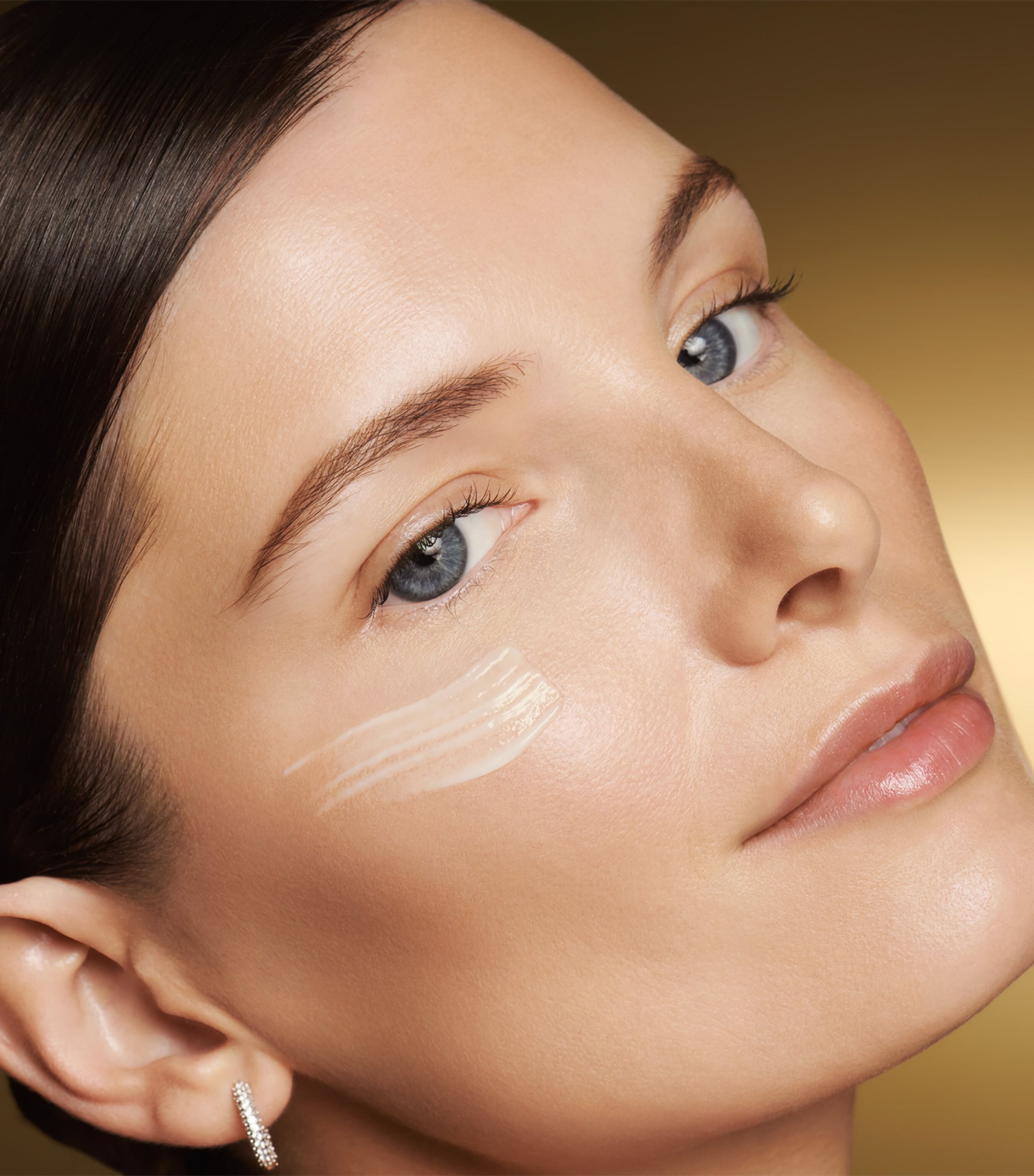 Re-Nutriv Ultimate Lift Regenerating Youth Eye Creme (15ml) NO COLOUR Image 3