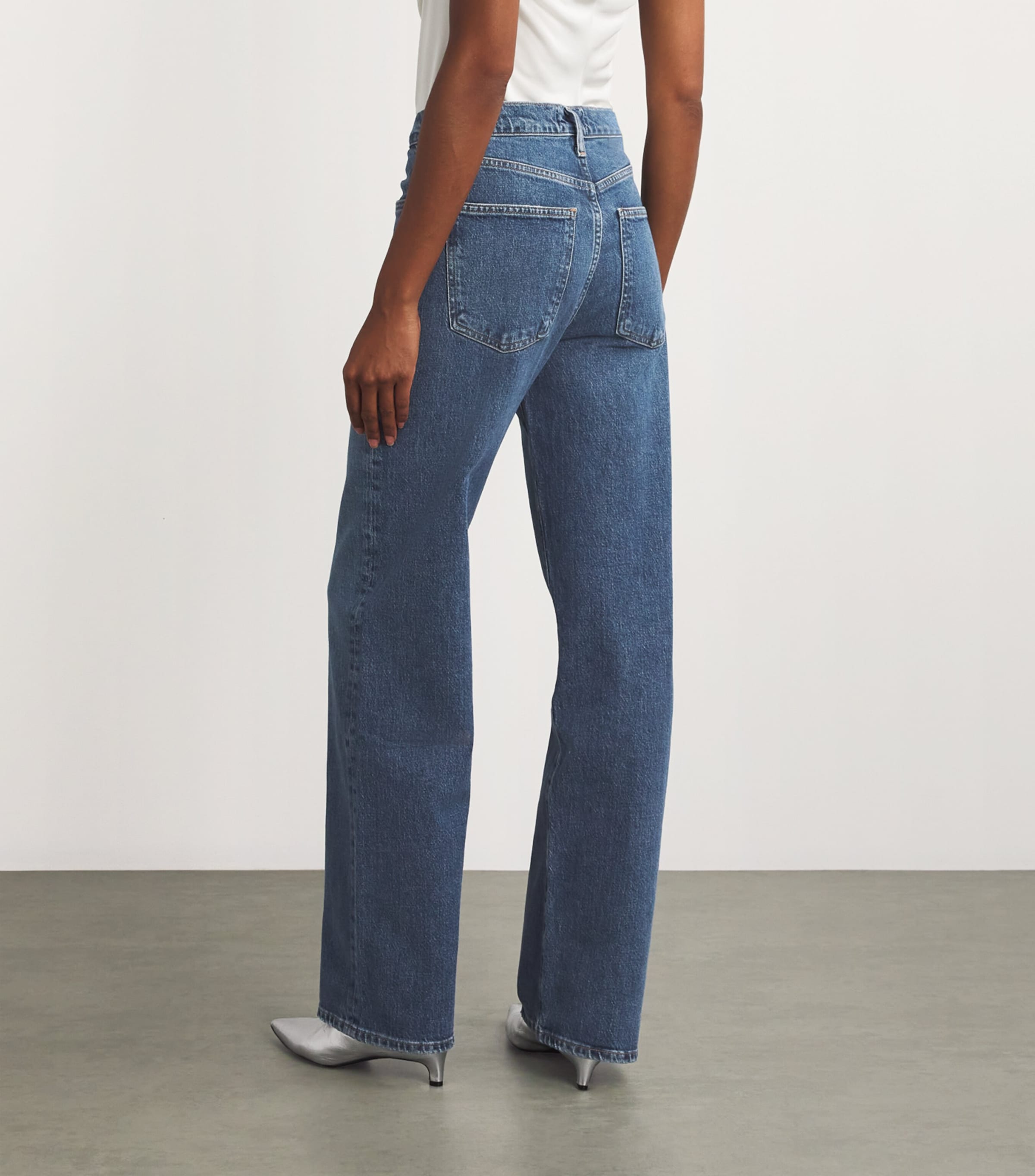 Harper Mid-Rise Straight Jeans FIX (IND VINT DK) Image 4