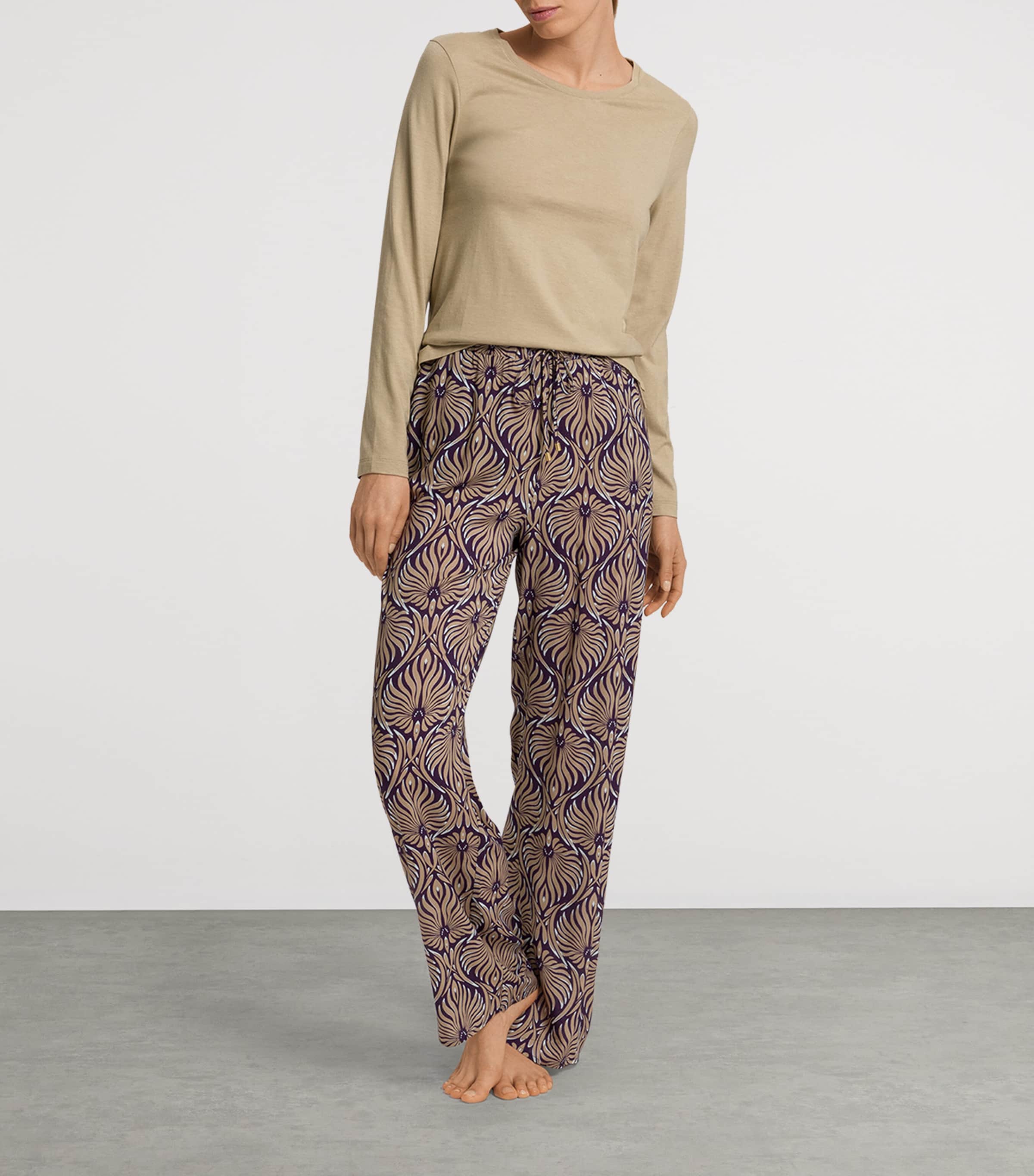 Hanro Damask Pyjama Trousers | Women Clothing | Nightwear | Pyjamas | Loungewear | Lounge Bottoms | Designers | Hanro Hanro Damask Pyjama Trousers | Women Clothing | Nightwear | Pyjamas | Loungewear | Lounge Bottoms | Designers | Hanro